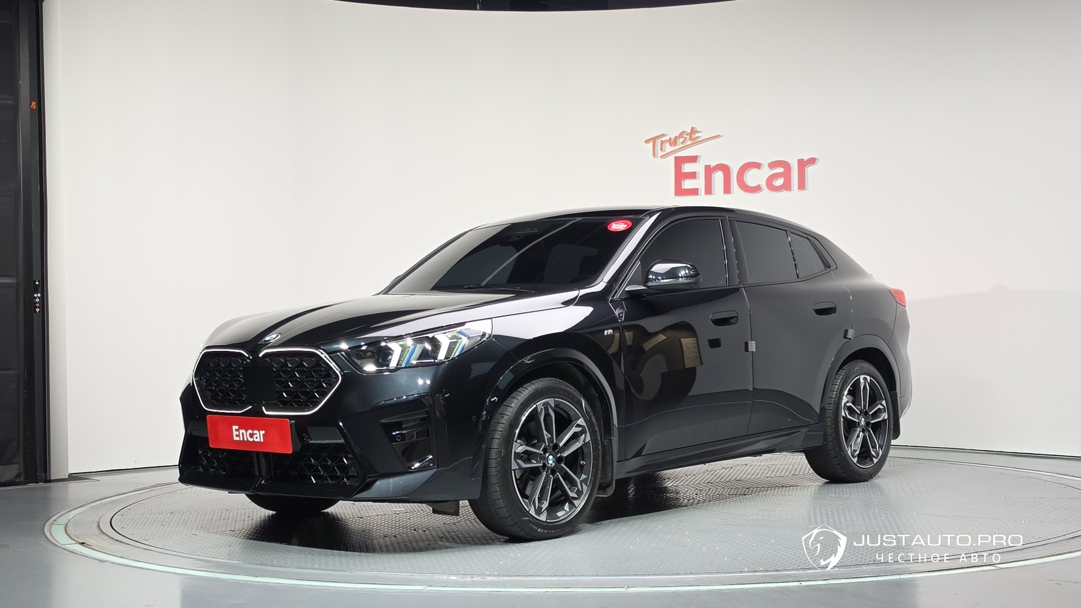 Автомобиль BMW X2 (F39)