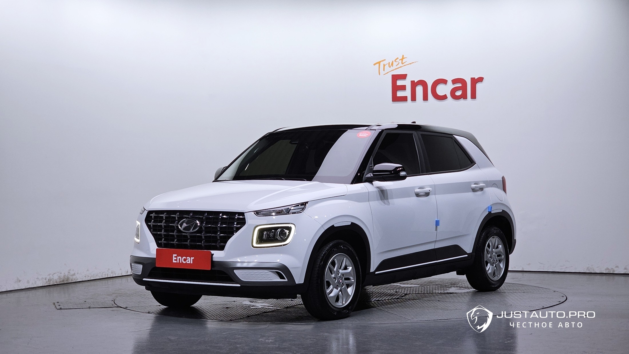 Автомобиль Hyundai Venue