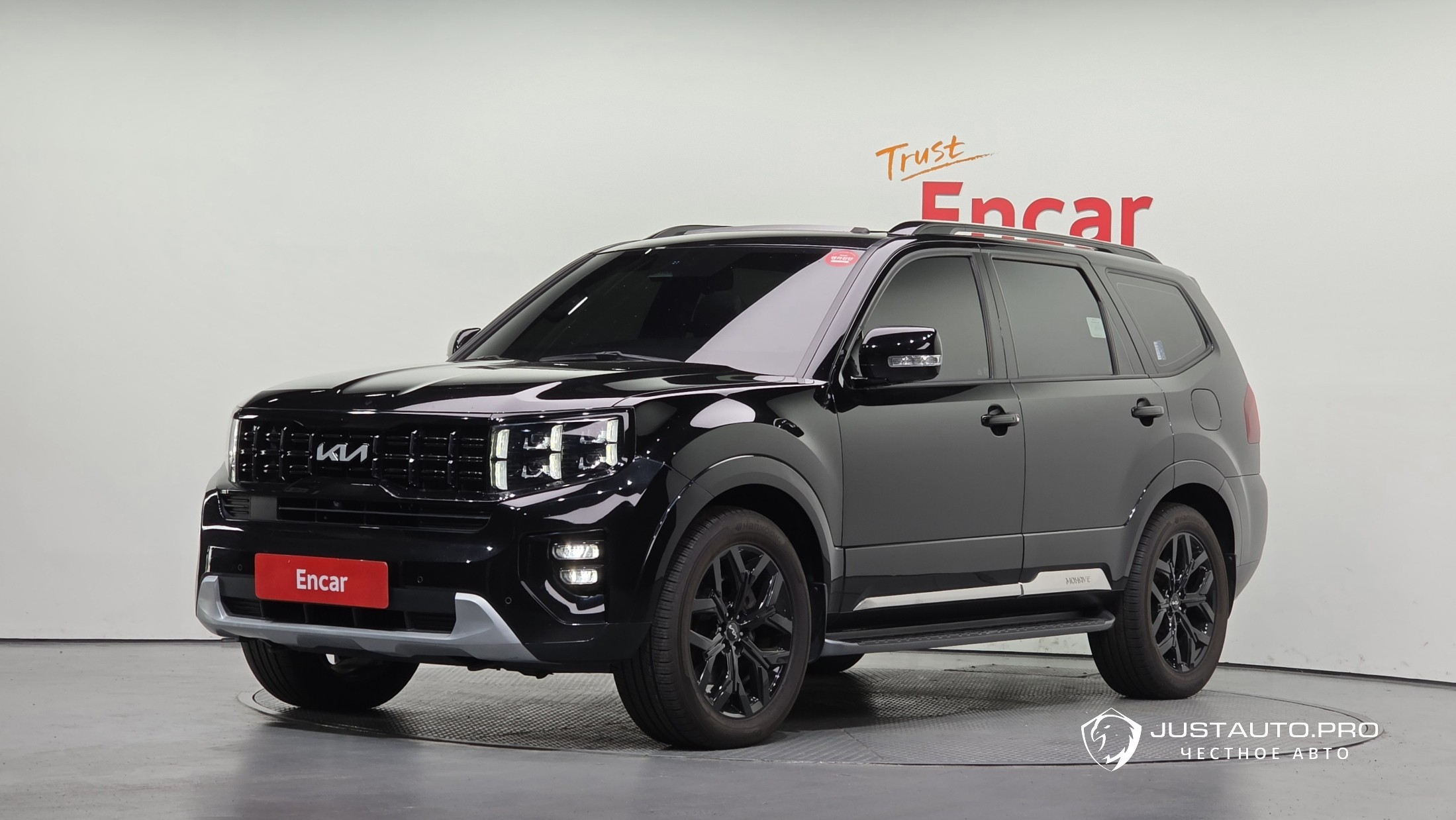 Автомобиль Kia Mohave