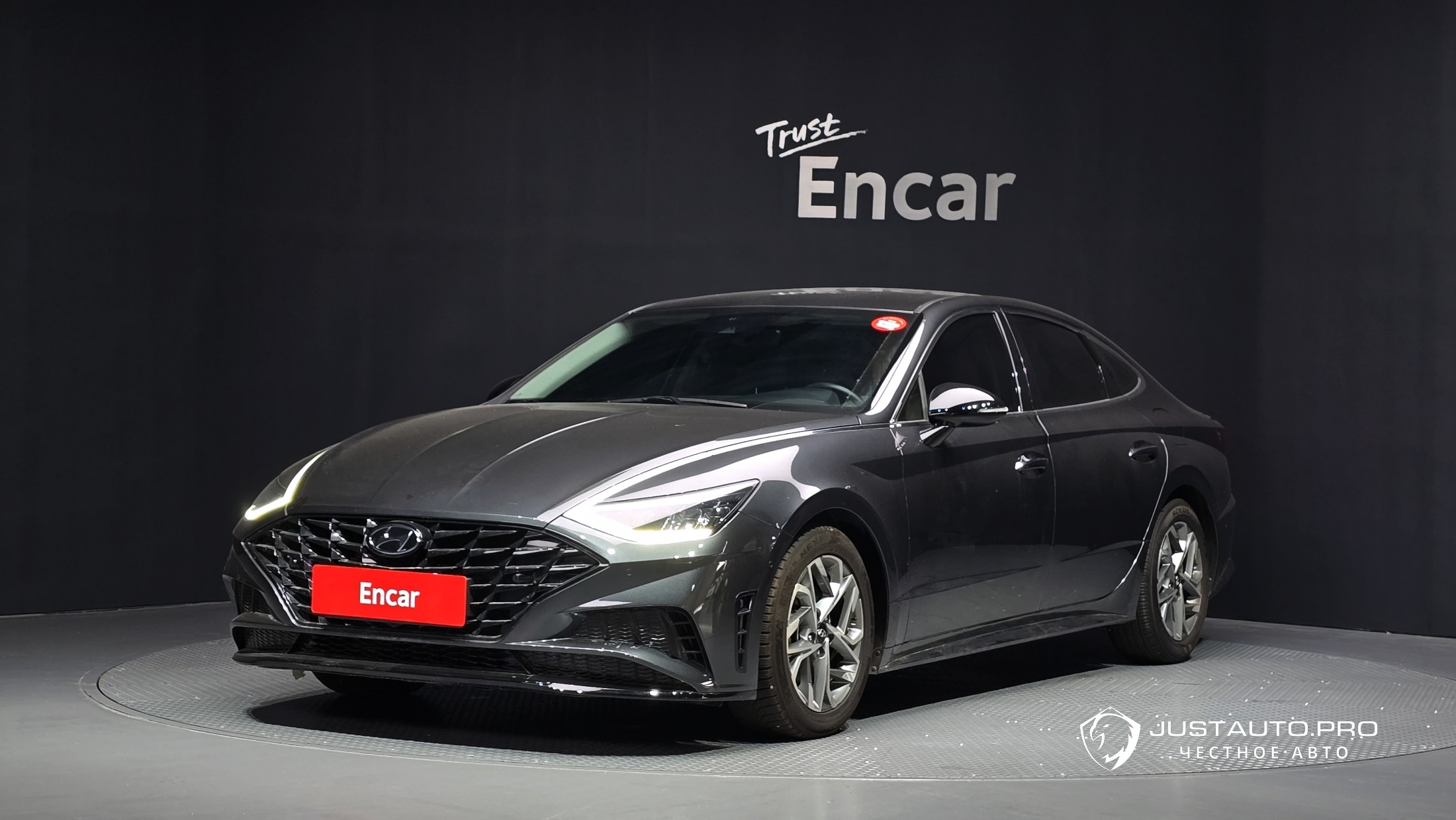 Автомобиль Hyundai Sonata