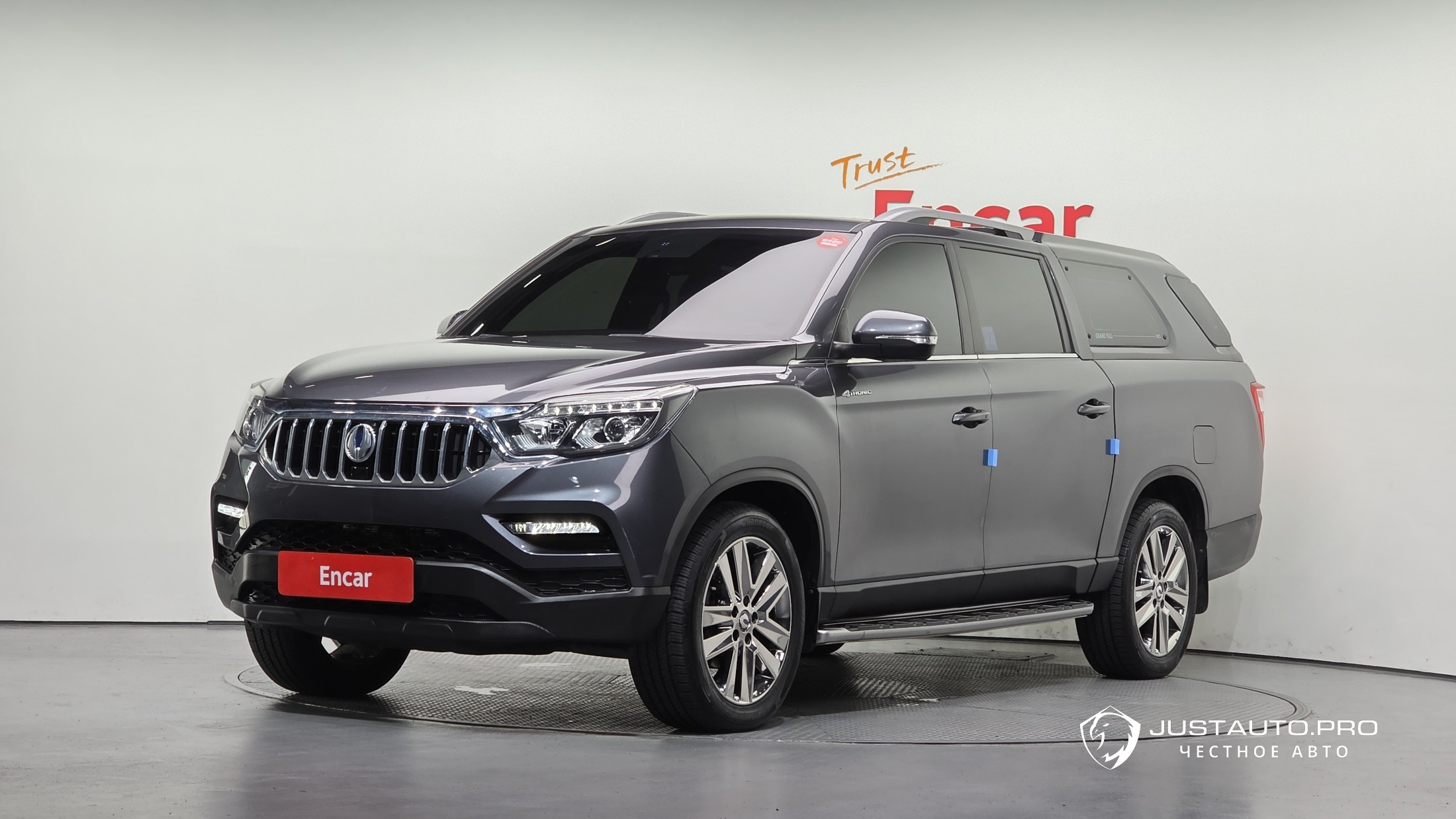 Автомобиль KG_Mobility_Ssangyong Rexton