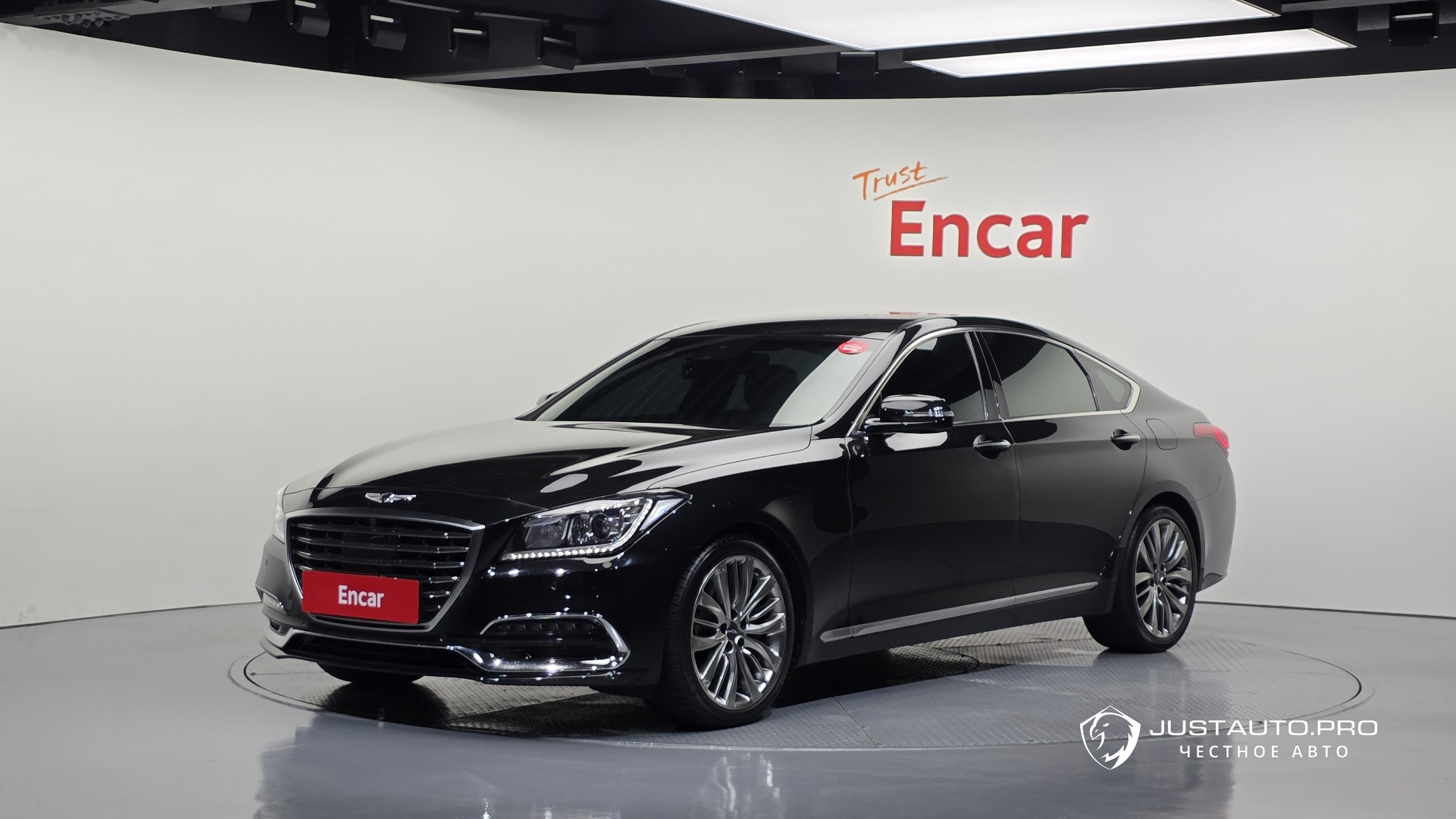 Автомобиль Genesis G80