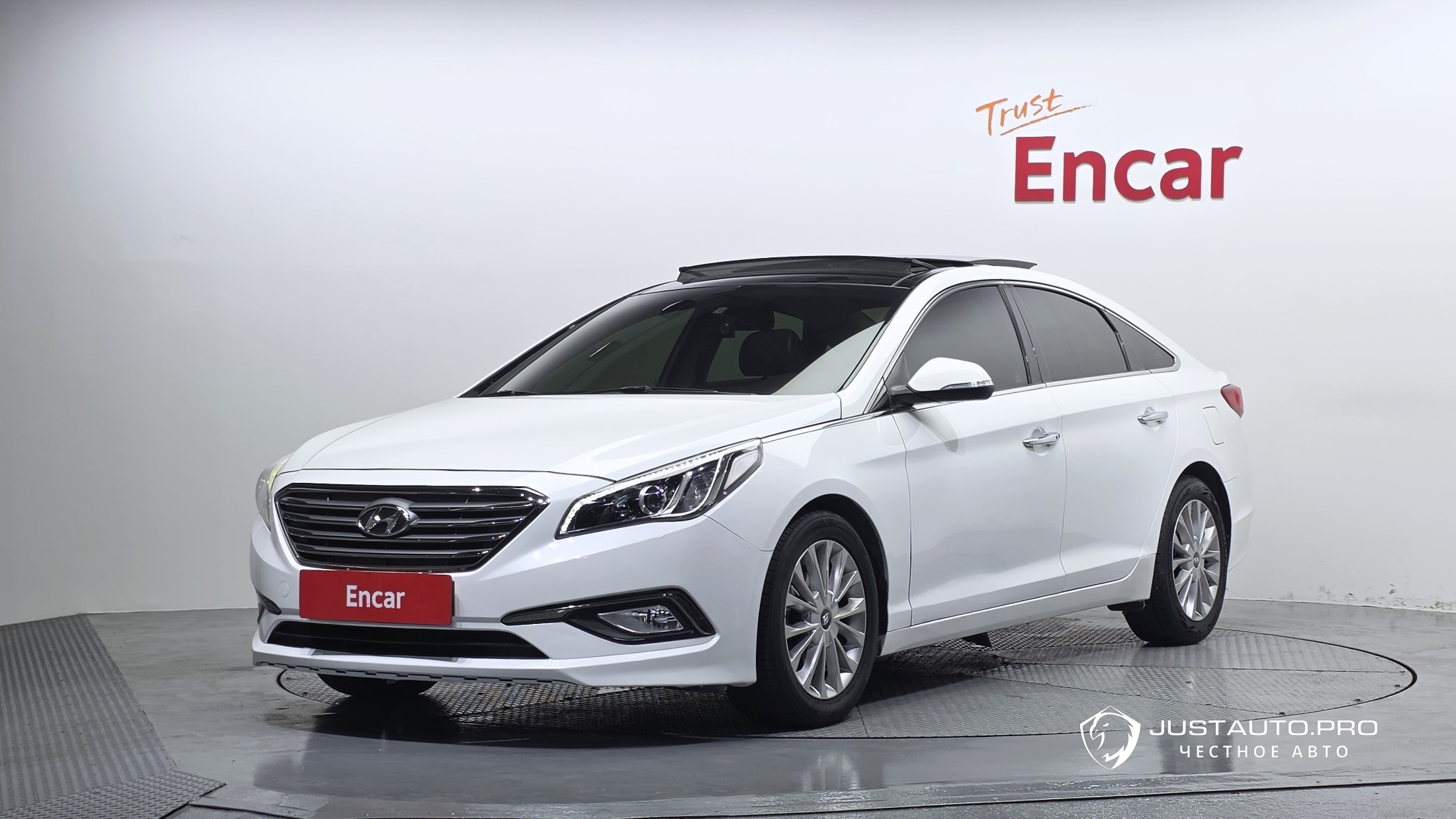 Автомобиль Hyundai Sonata