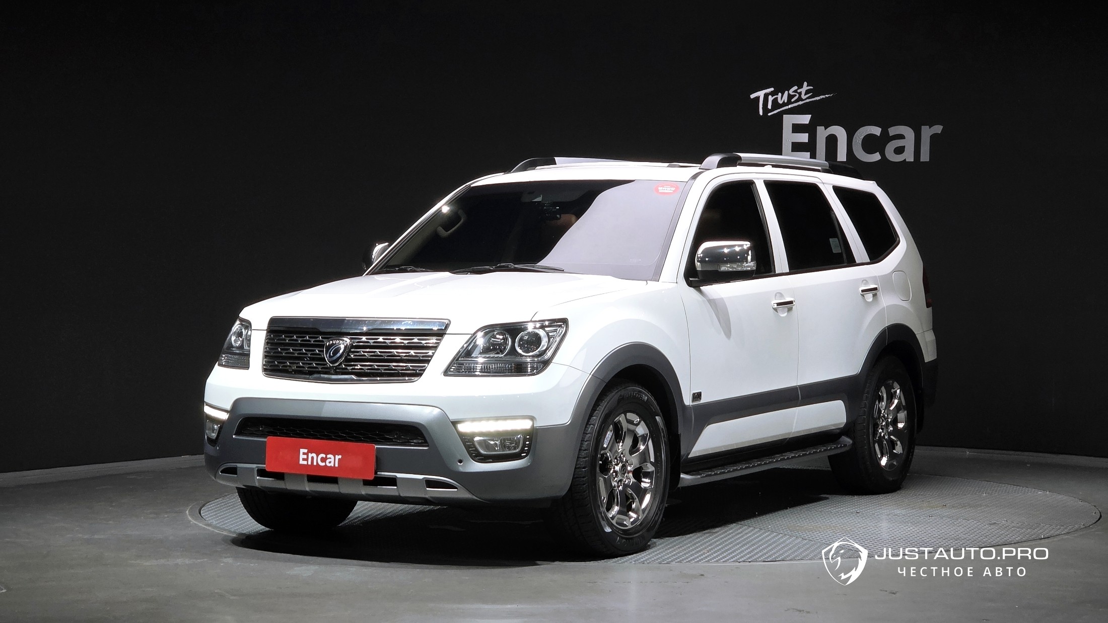 Автомобиль Kia Mohave
