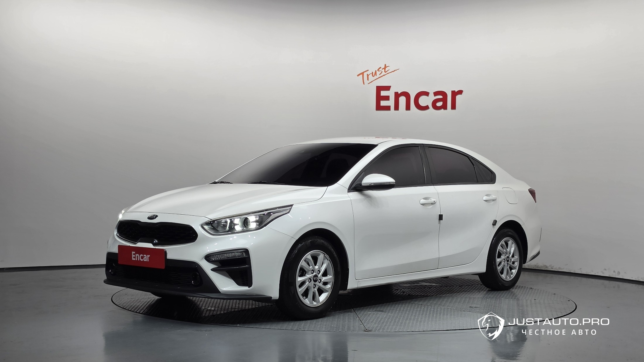 Автомобиль Kia K3