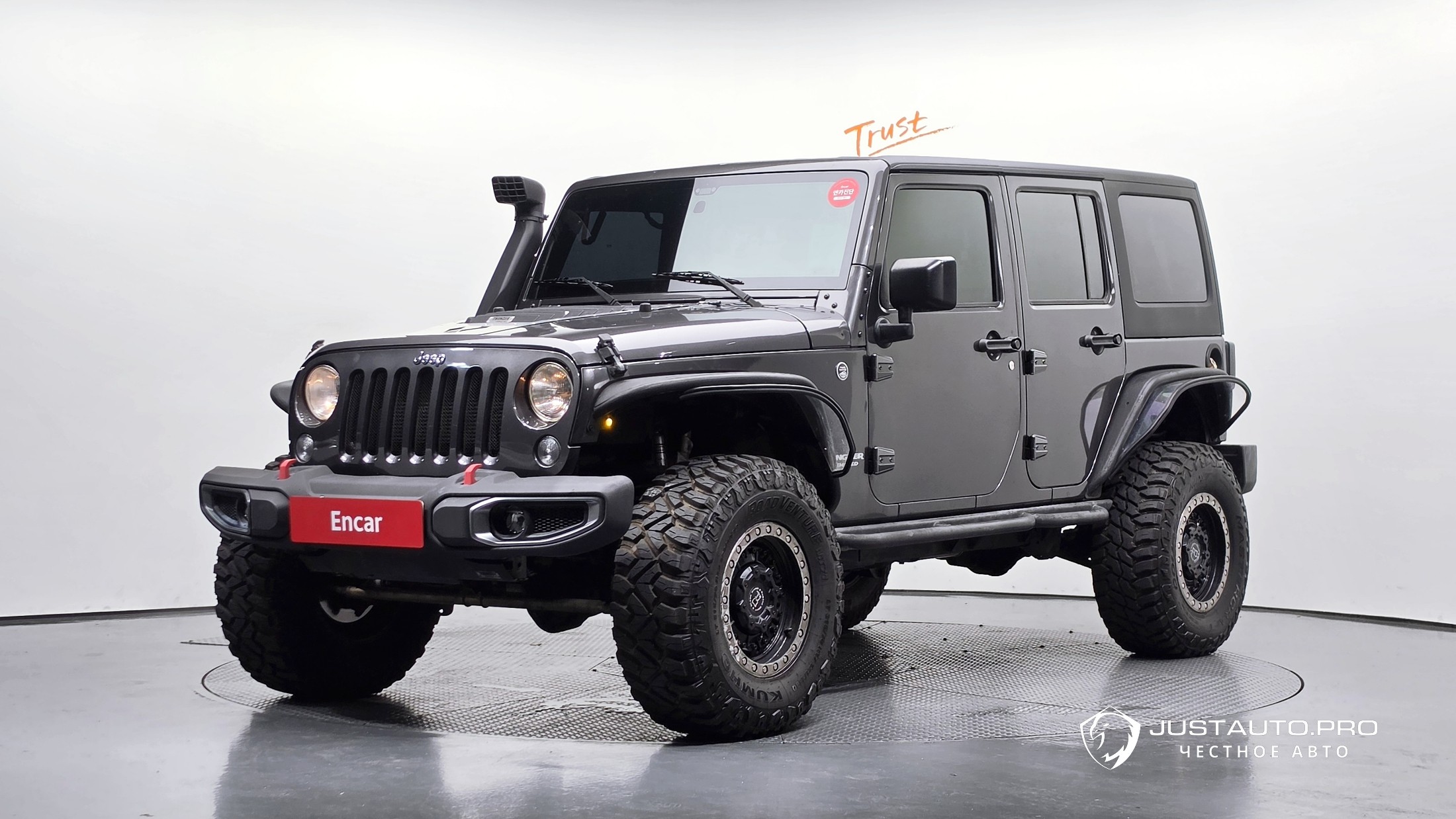 Автомобиль Jeep Wrangler