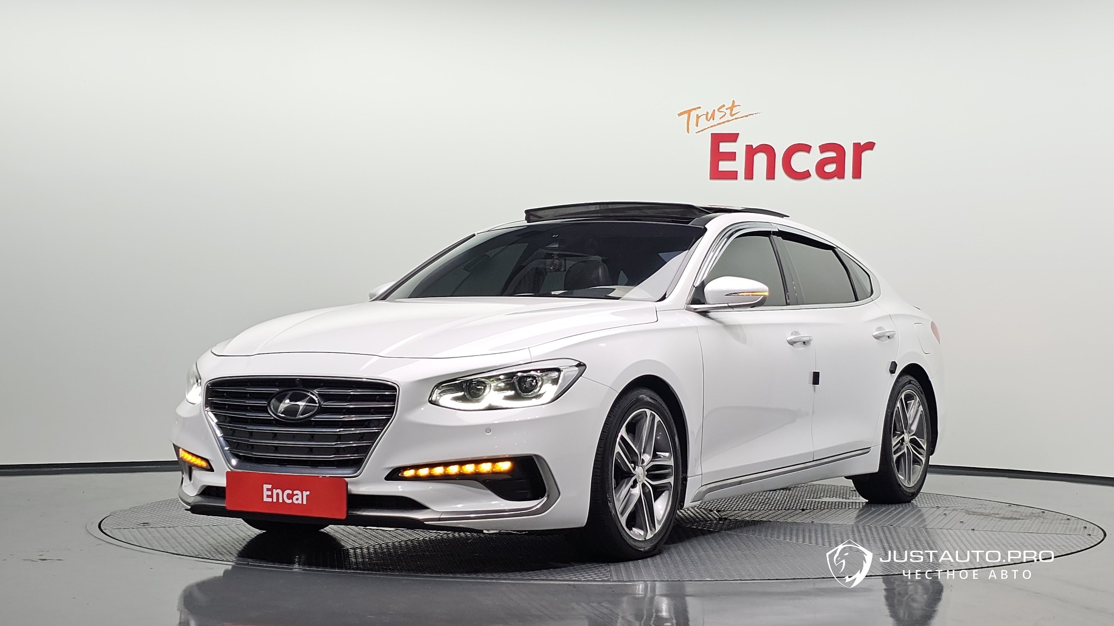 Автомобиль Hyundai Grandeur