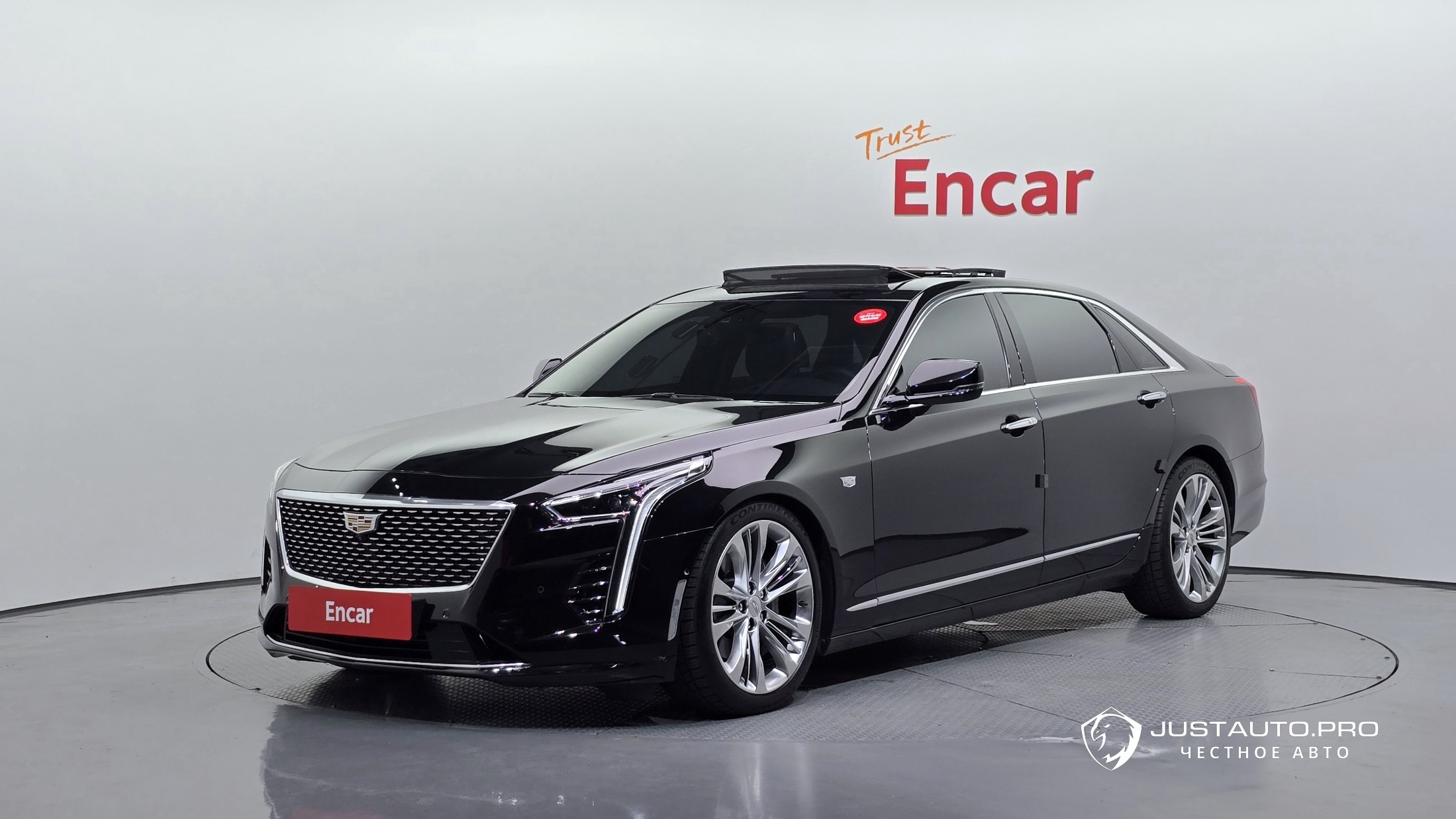 Автомобиль Cadillac CT6