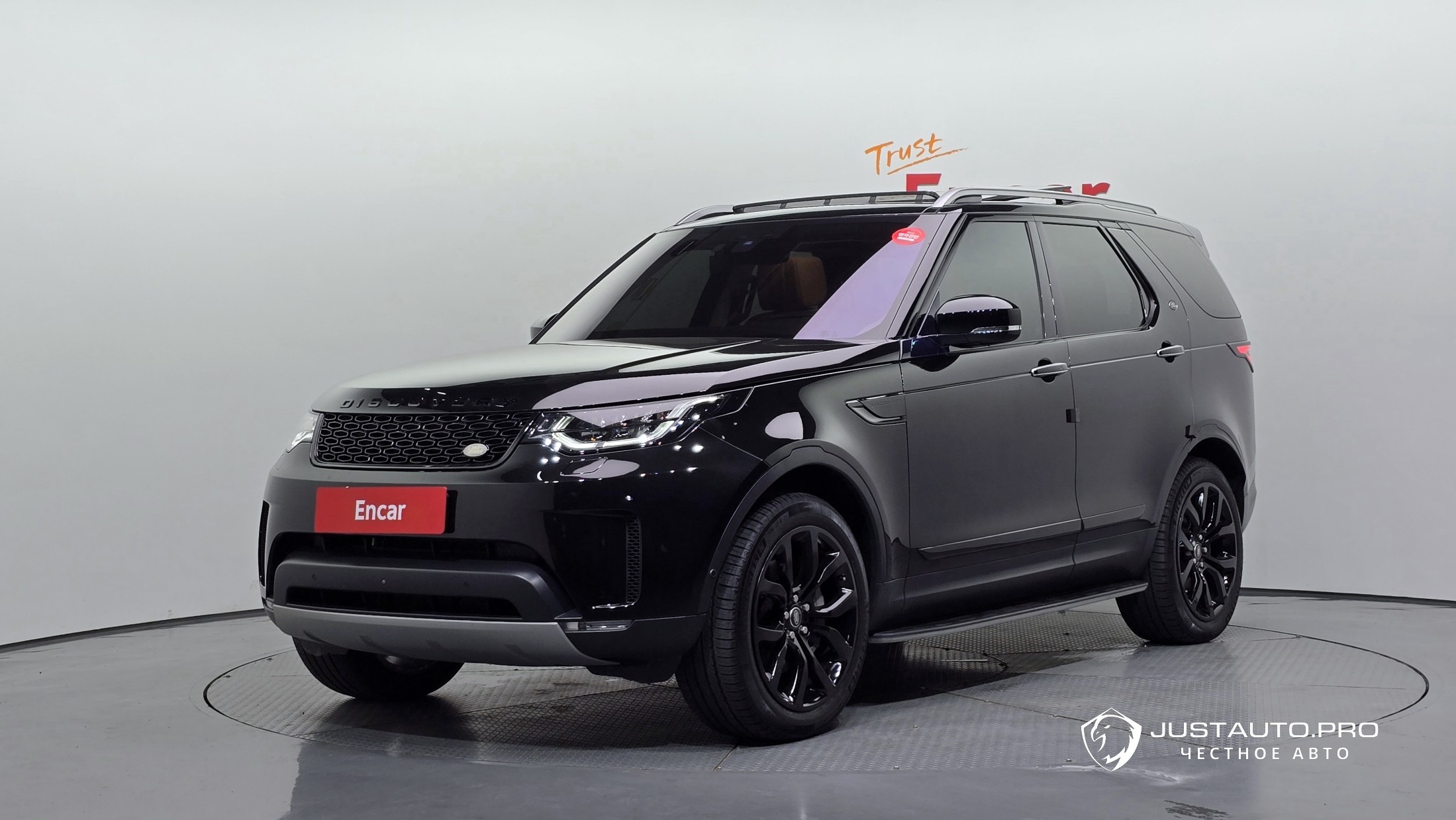 Автомобиль Land Rover Discovery