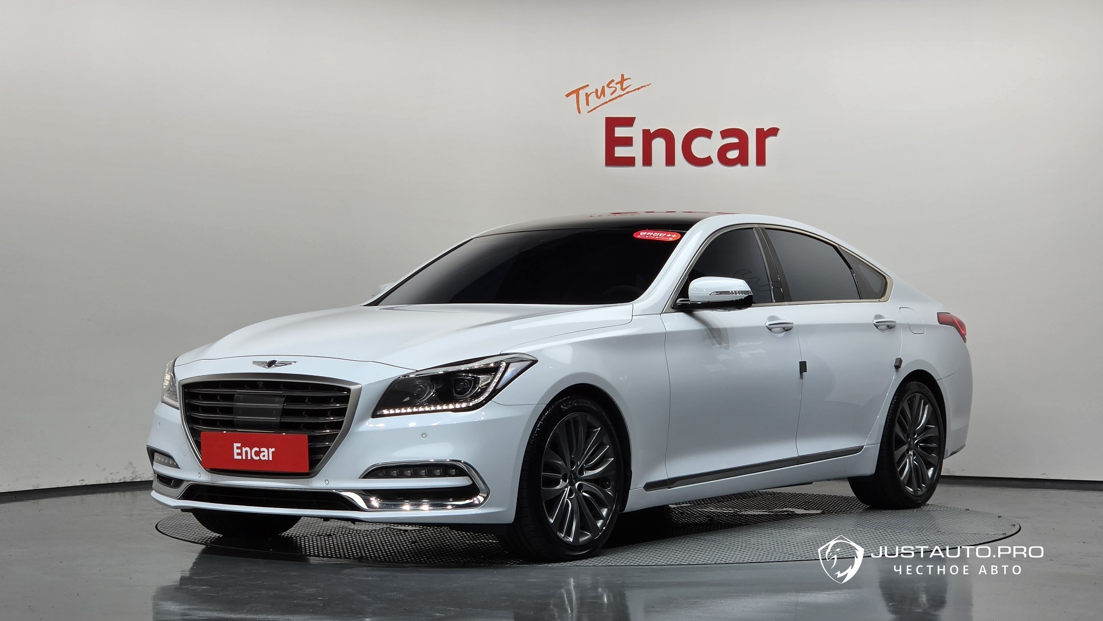 Автомобиль Genesis G80