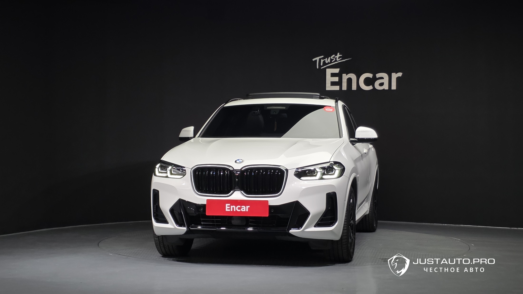 Автомобиль BMW X4