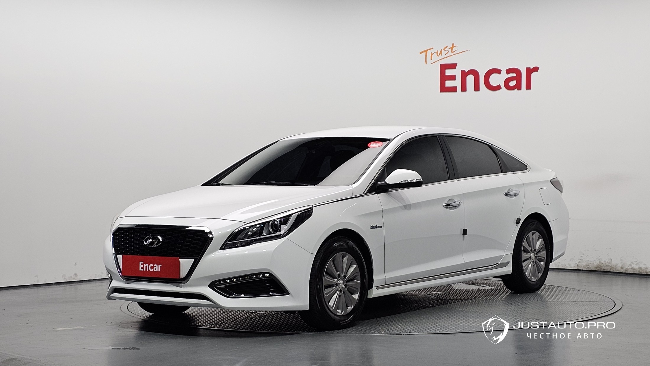 Автомобиль Hyundai Sonata