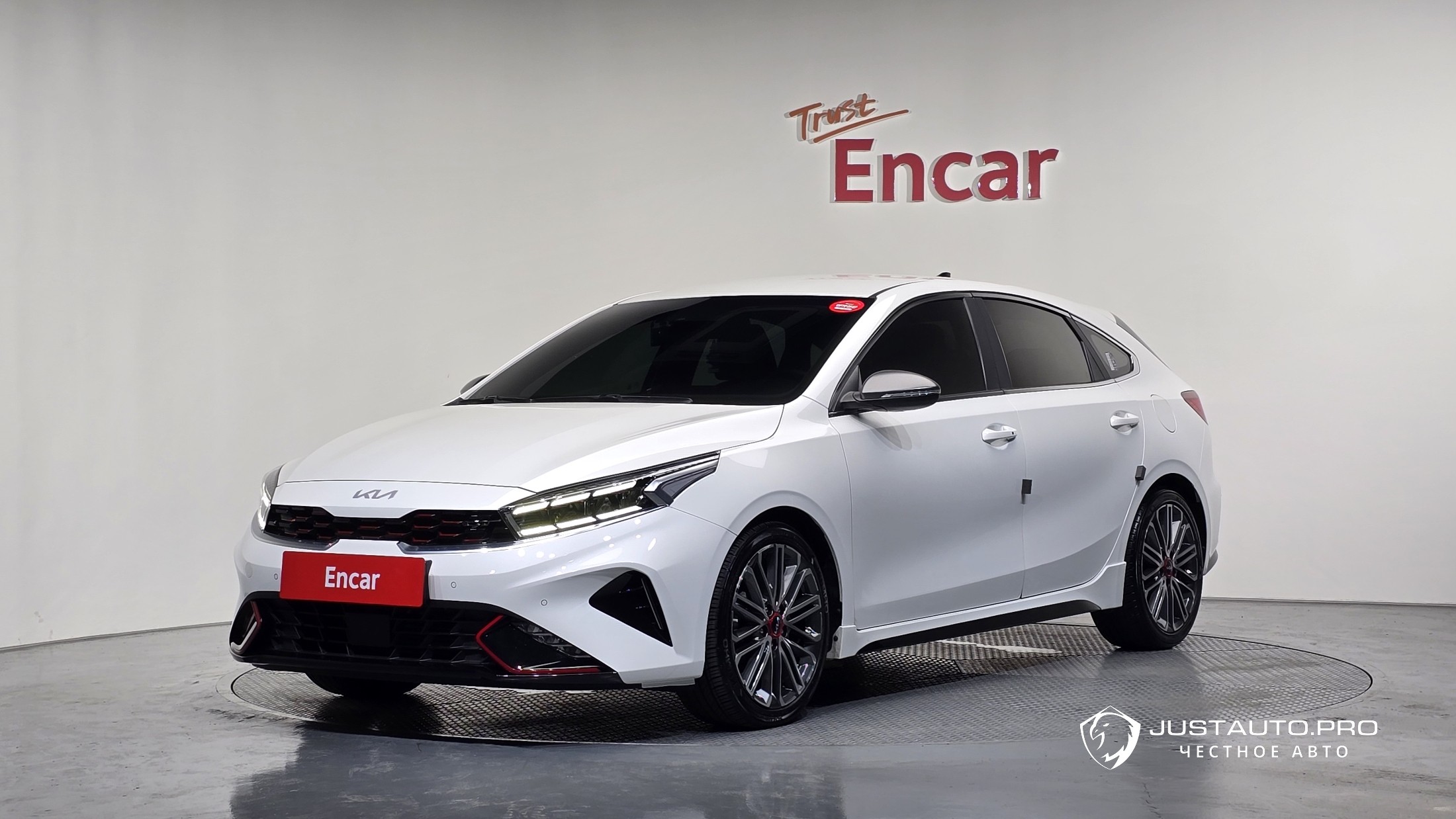 Автомобиль Kia K3