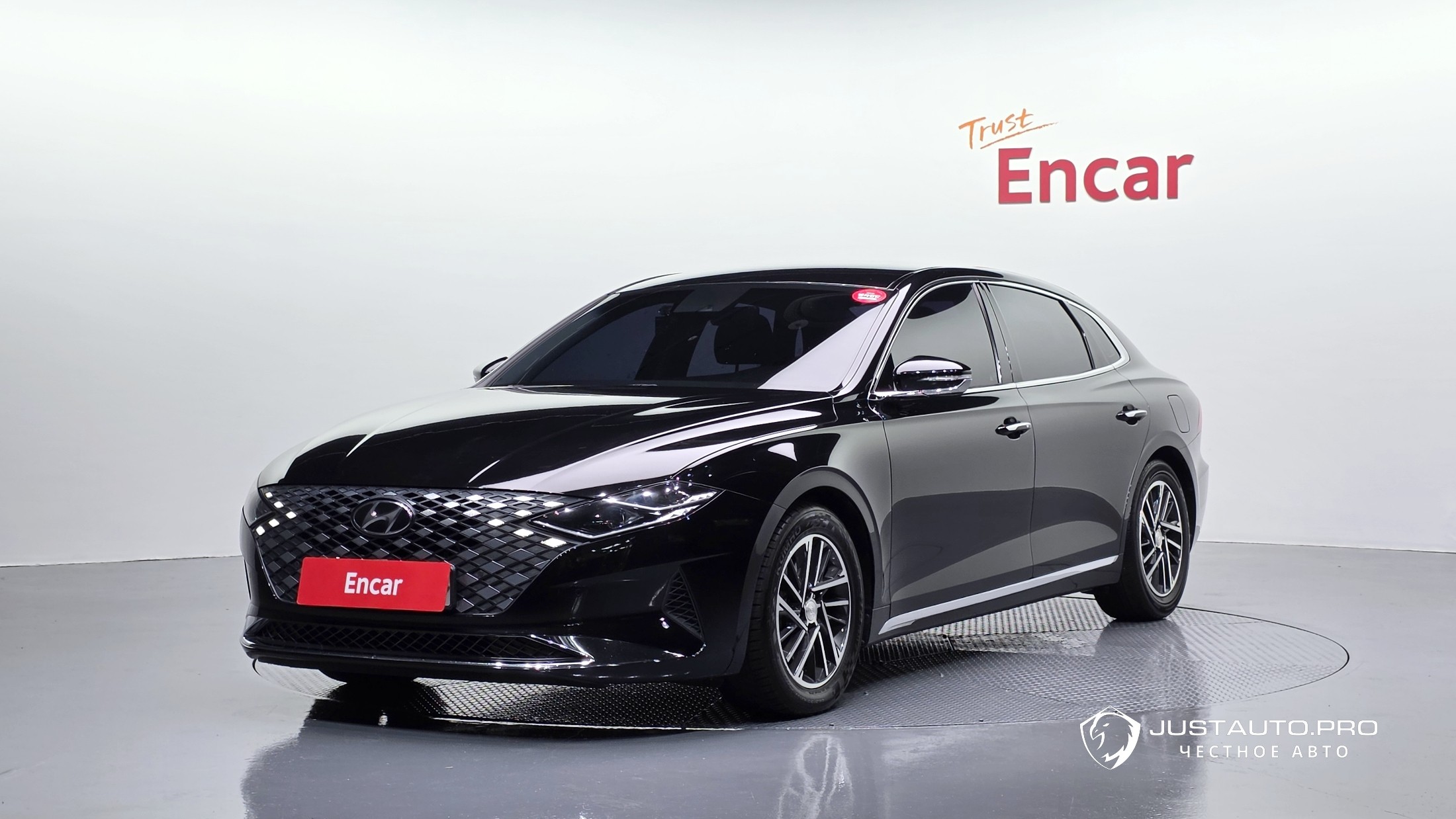 Автомобиль Hyundai Grandeur