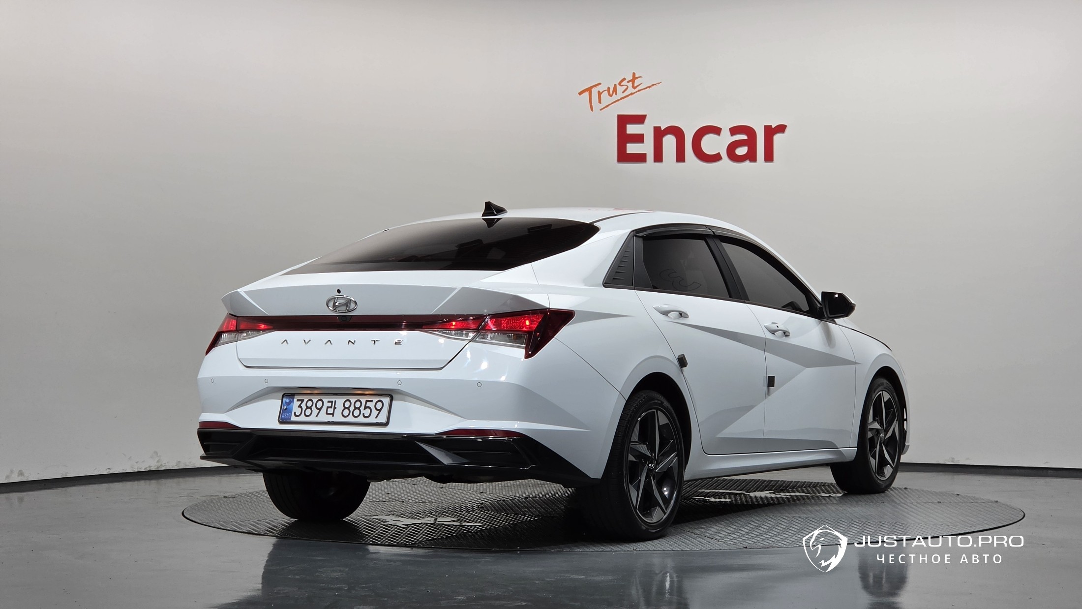Автомобиль Hyundai AVANTE