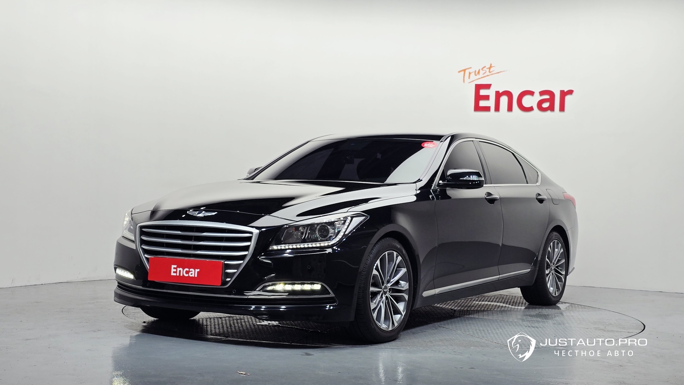 Автомобиль Hyundai Genesis