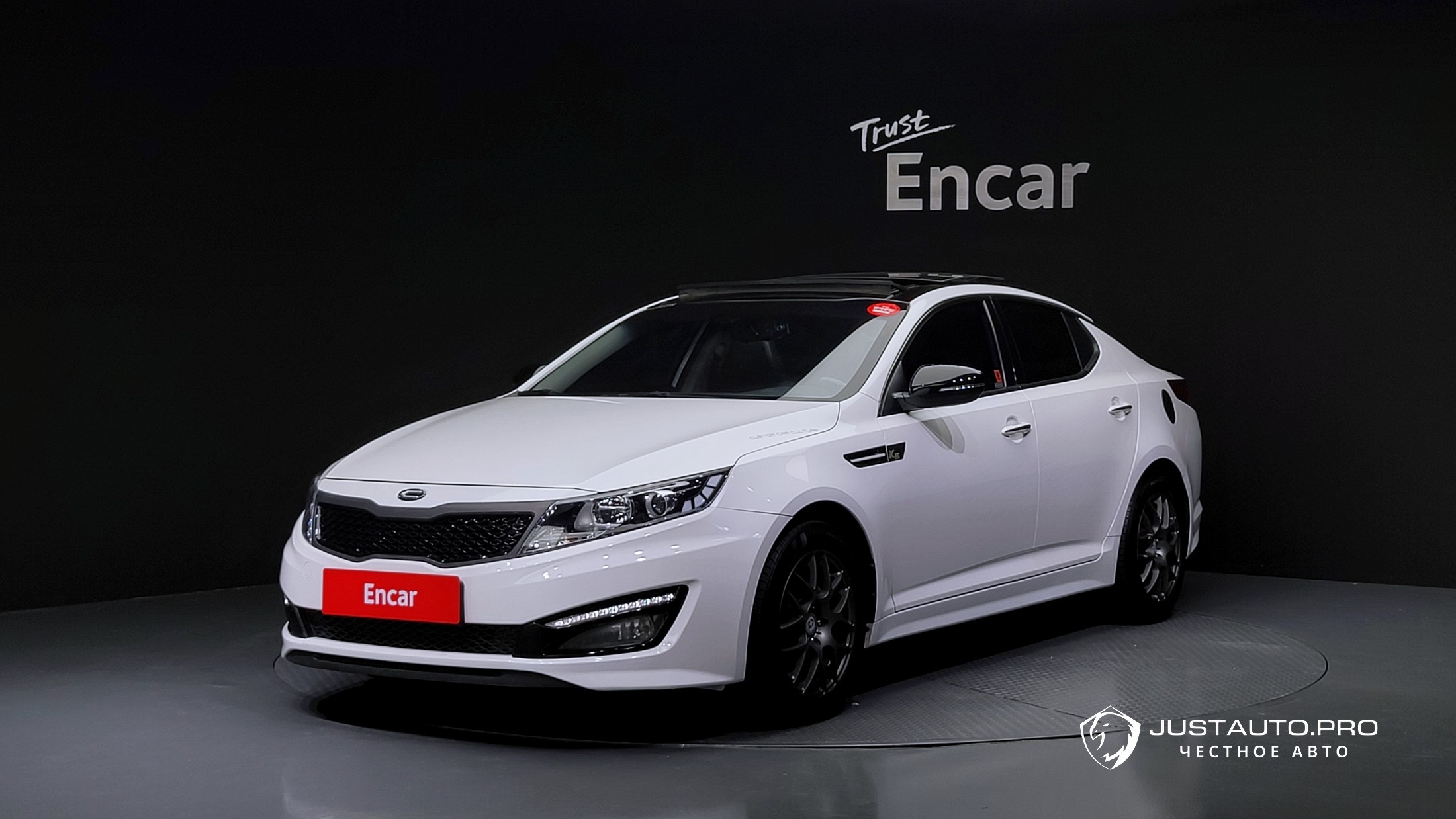 Автомобиль Kia K5