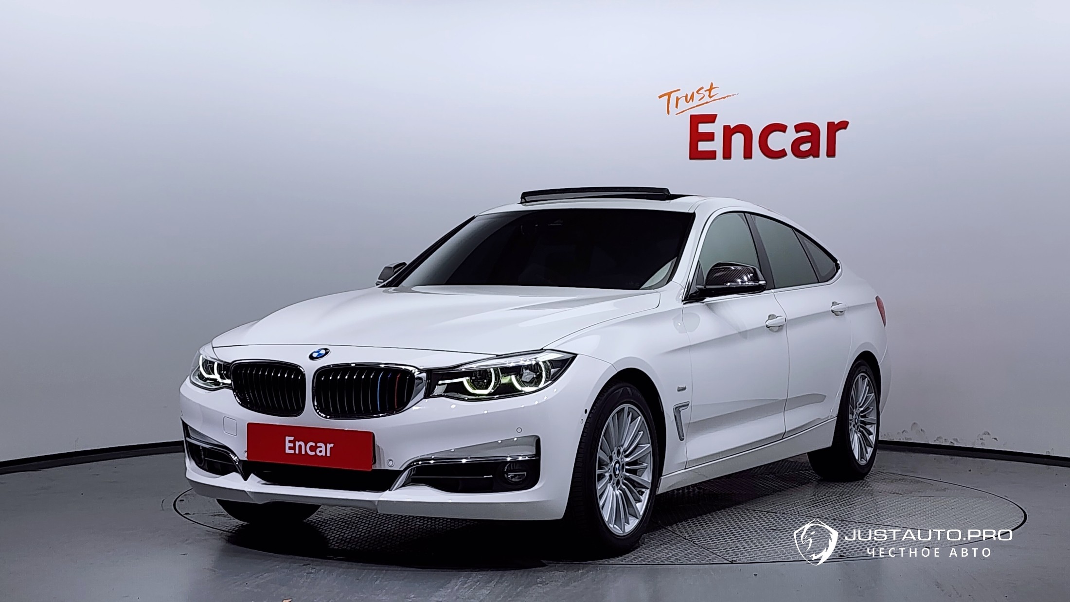 Автомобиль BMW Gran Turismo