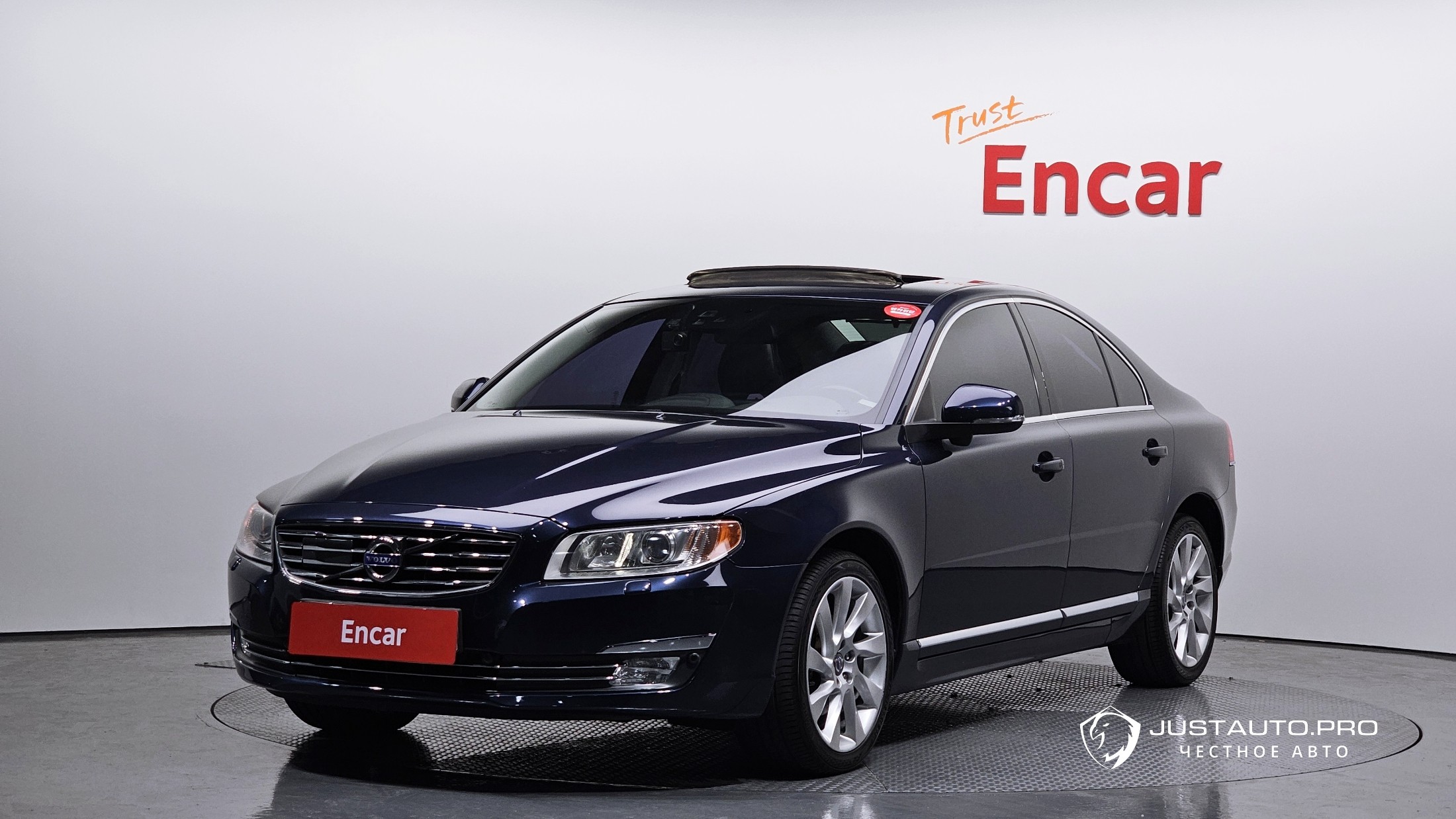 Автомобиль Volvo S80