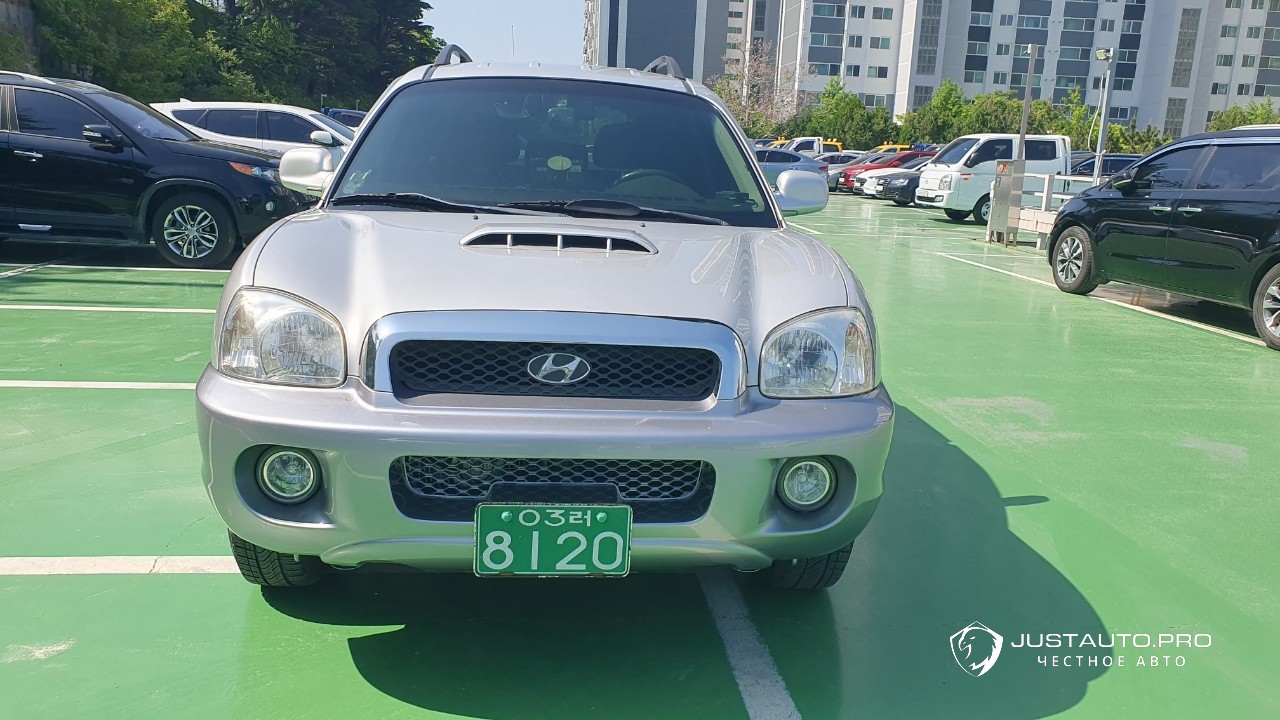 Автомобиль Hyundai Santafe