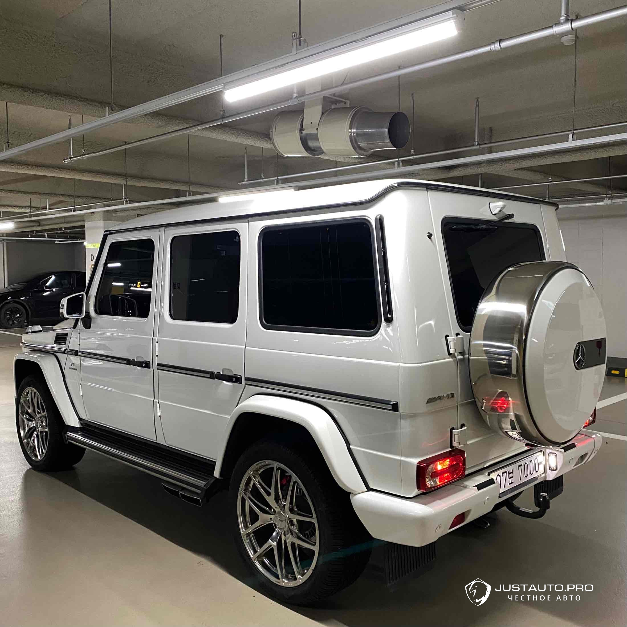 Автомобиль Mercedes-Benz G-Class
