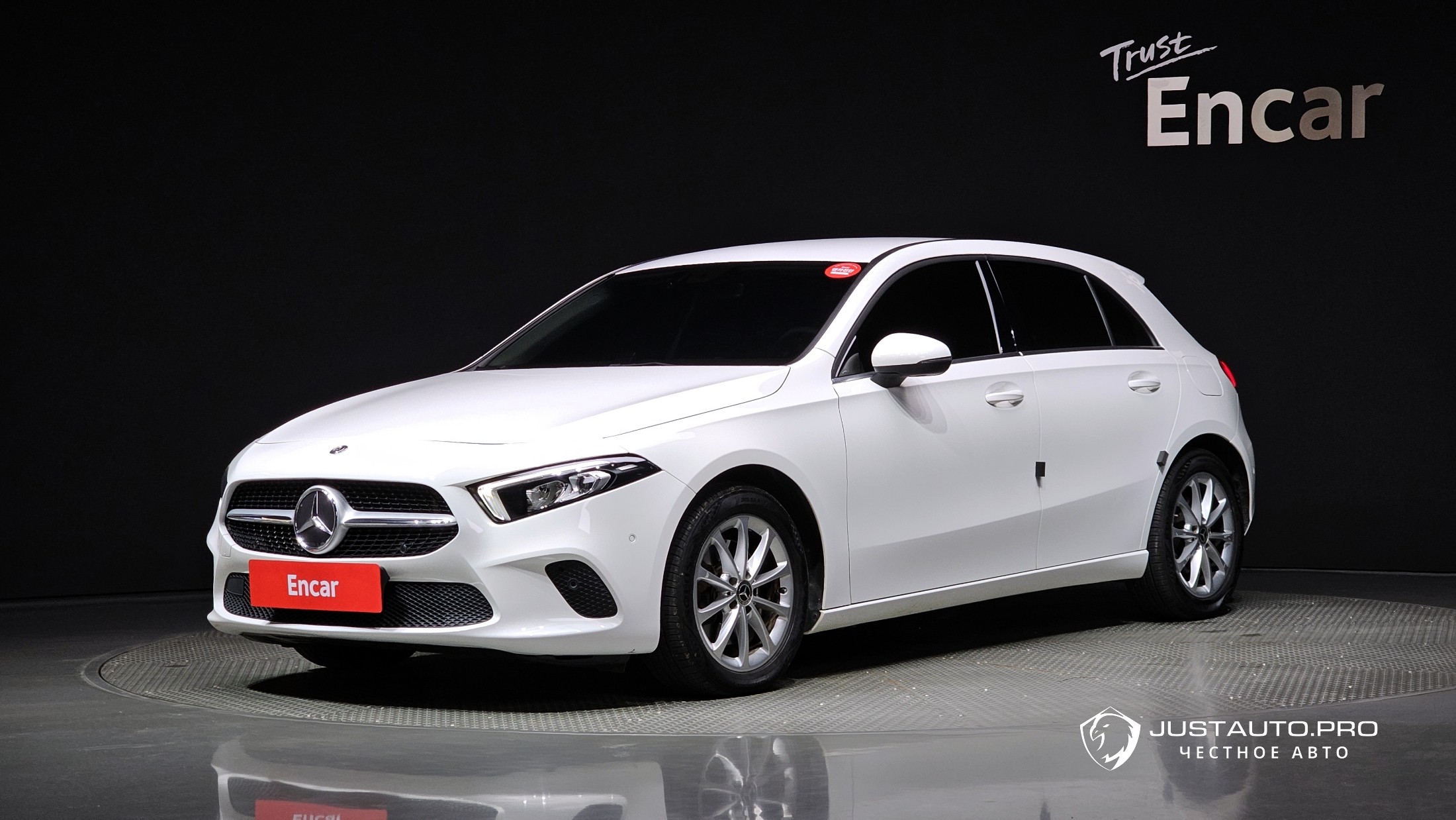 Автомобиль Mercedes-Benz A-Class