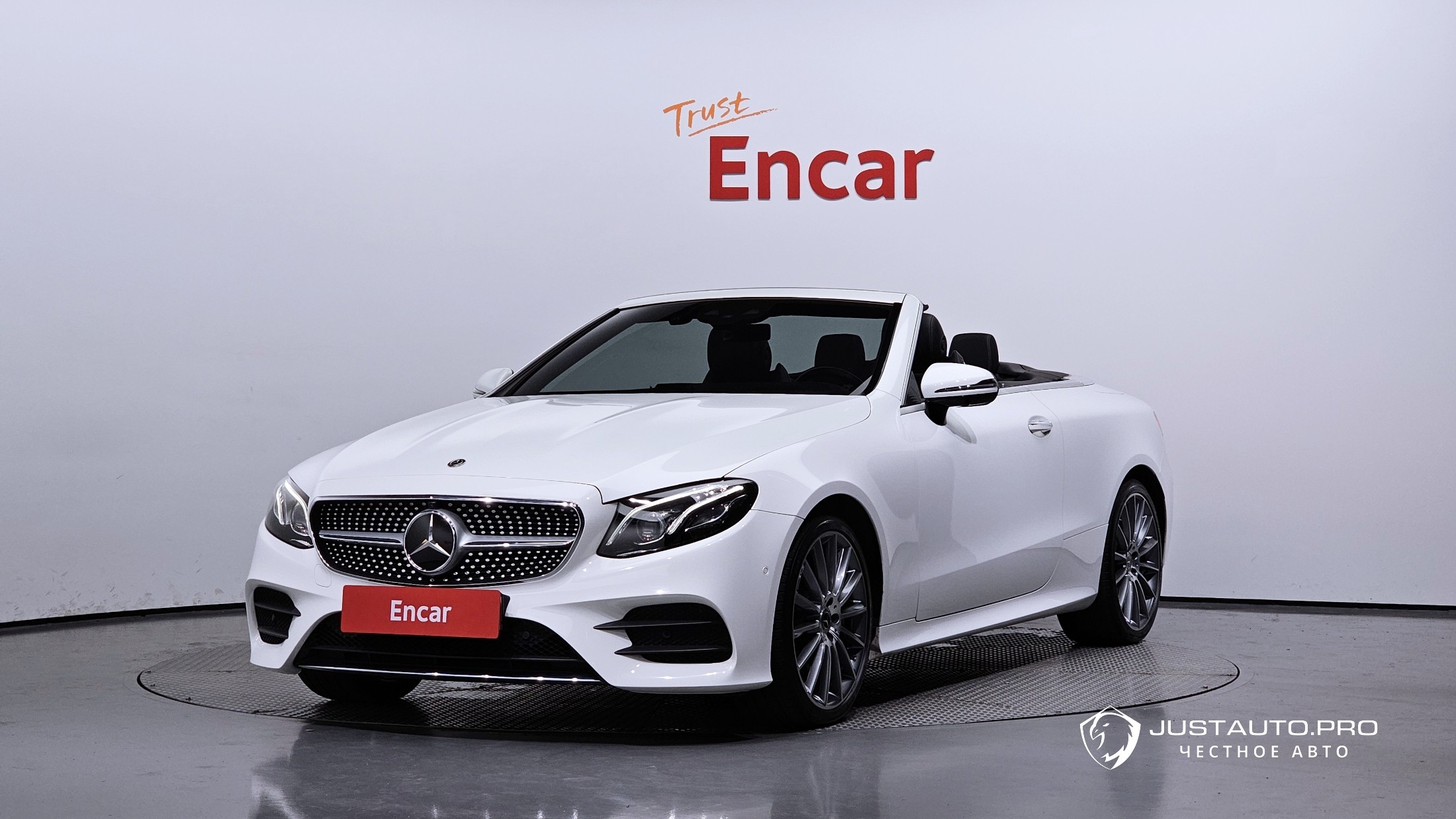Автомобиль Mercedes-Benz E-Class