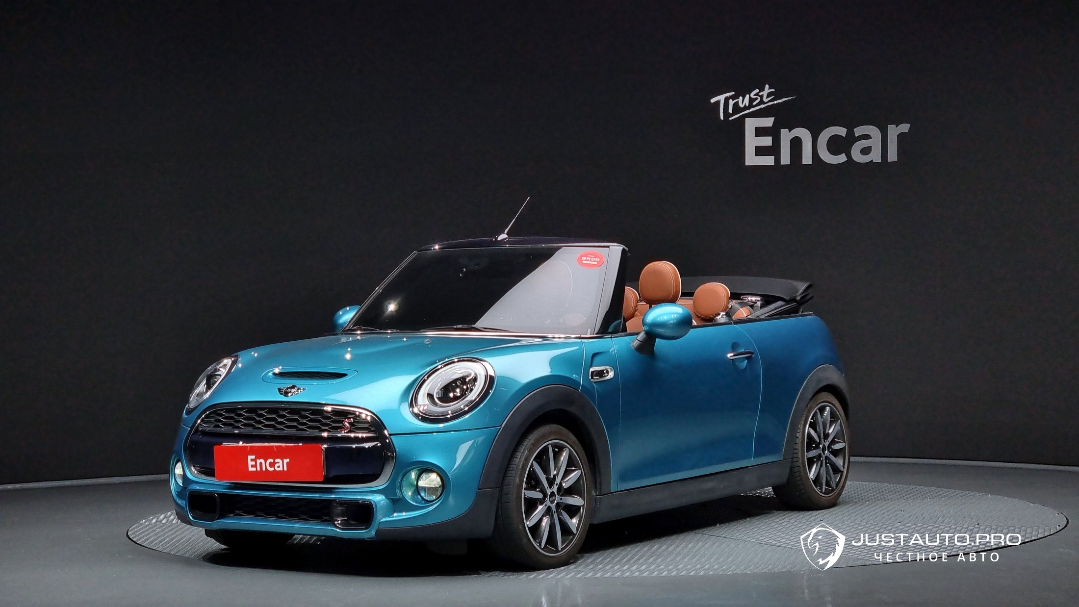 Автомобиль Mini Cooper Convertible