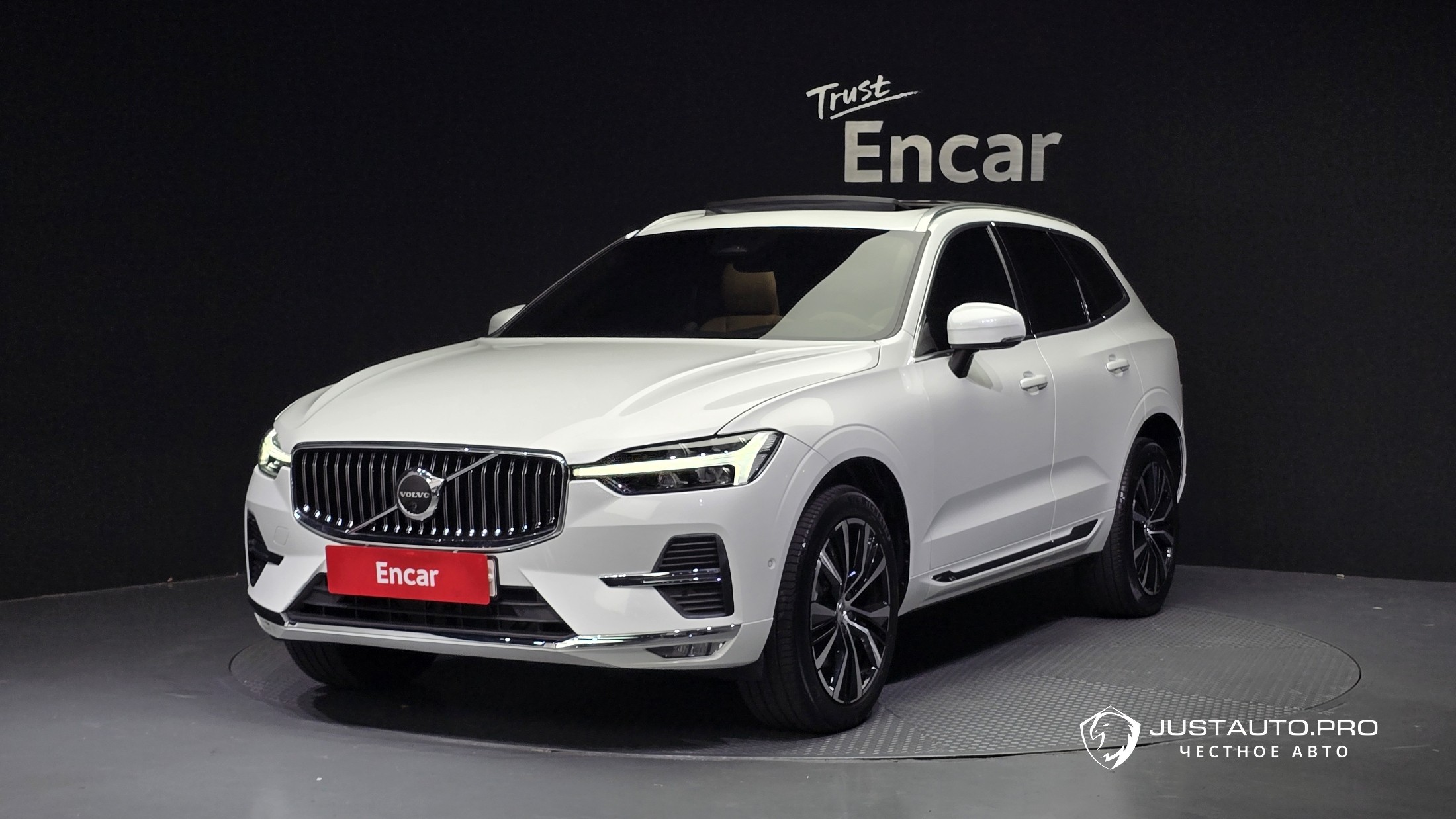 Автомобиль Volvo XC60