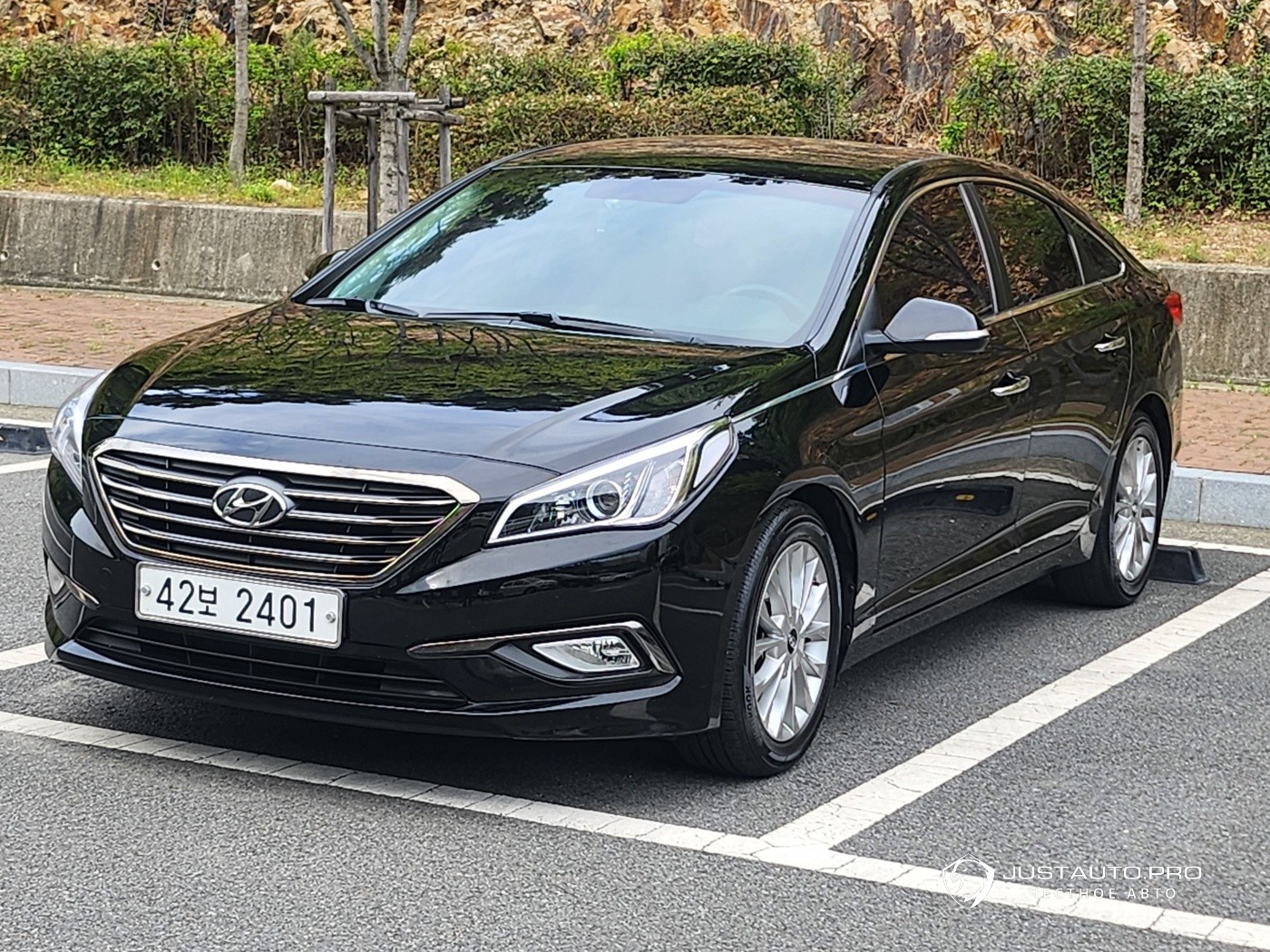Автомобиль Hyundai Sonata