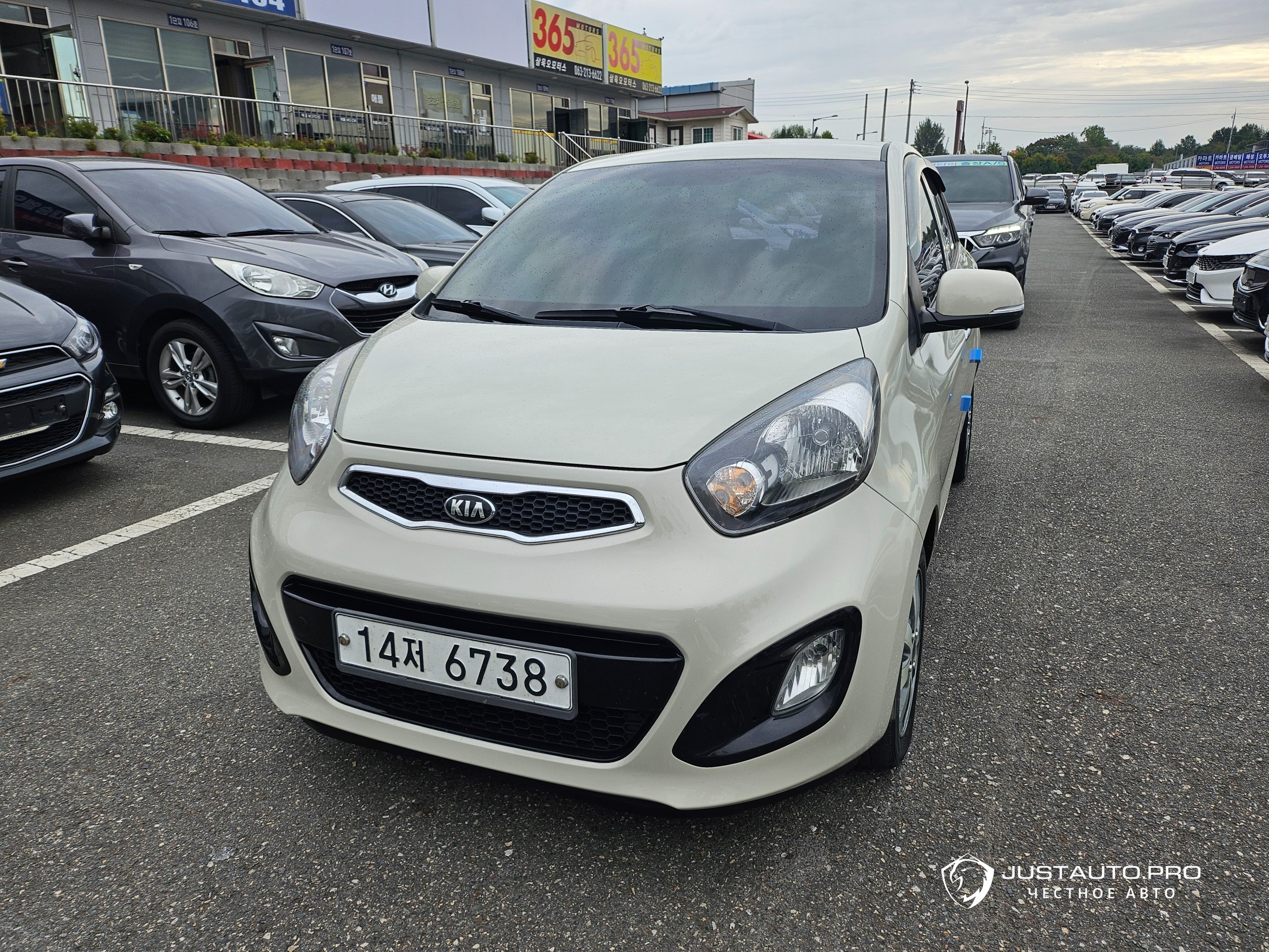 Автомобиль Kia morning