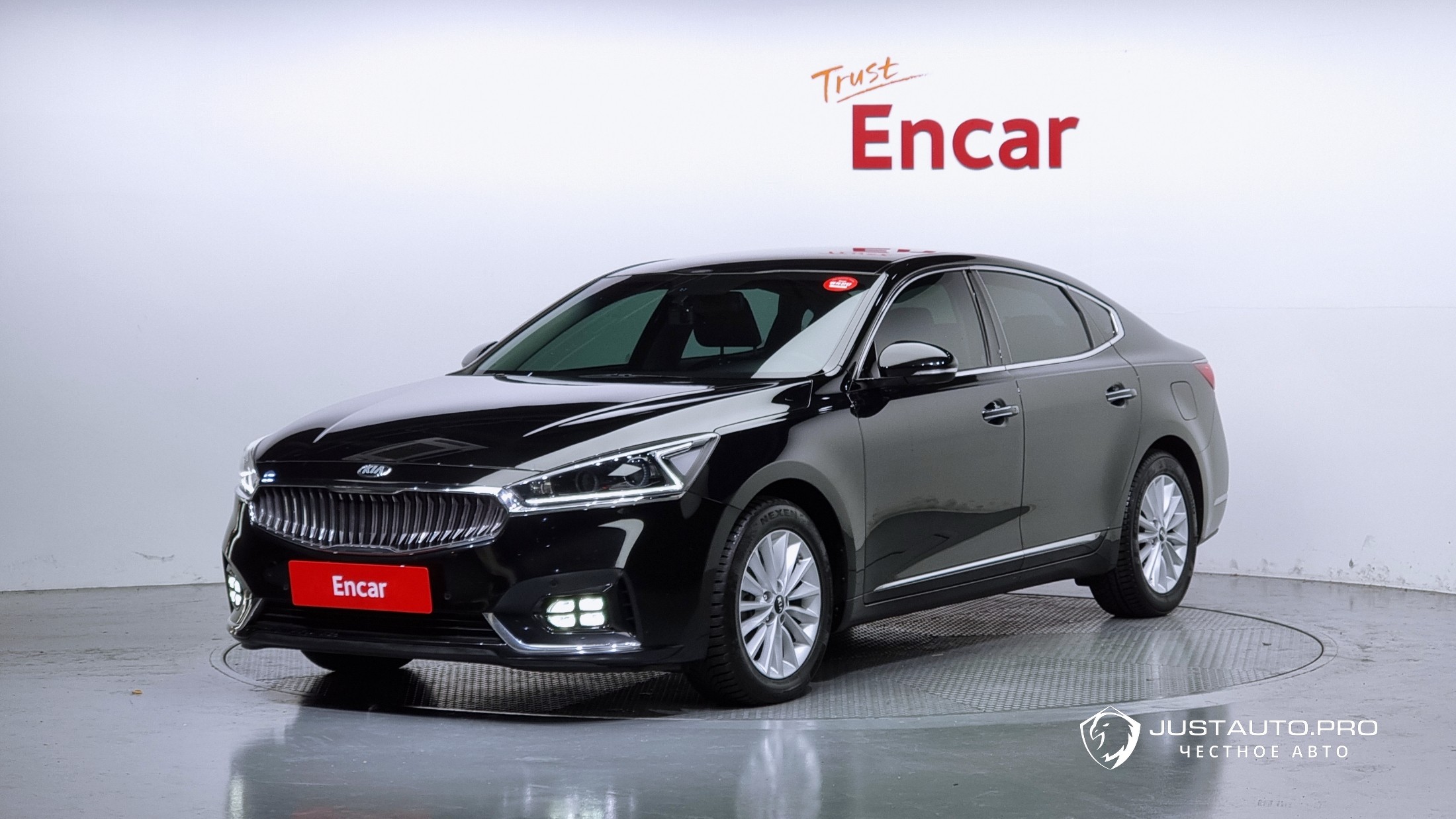 Автомобиль Kia K7