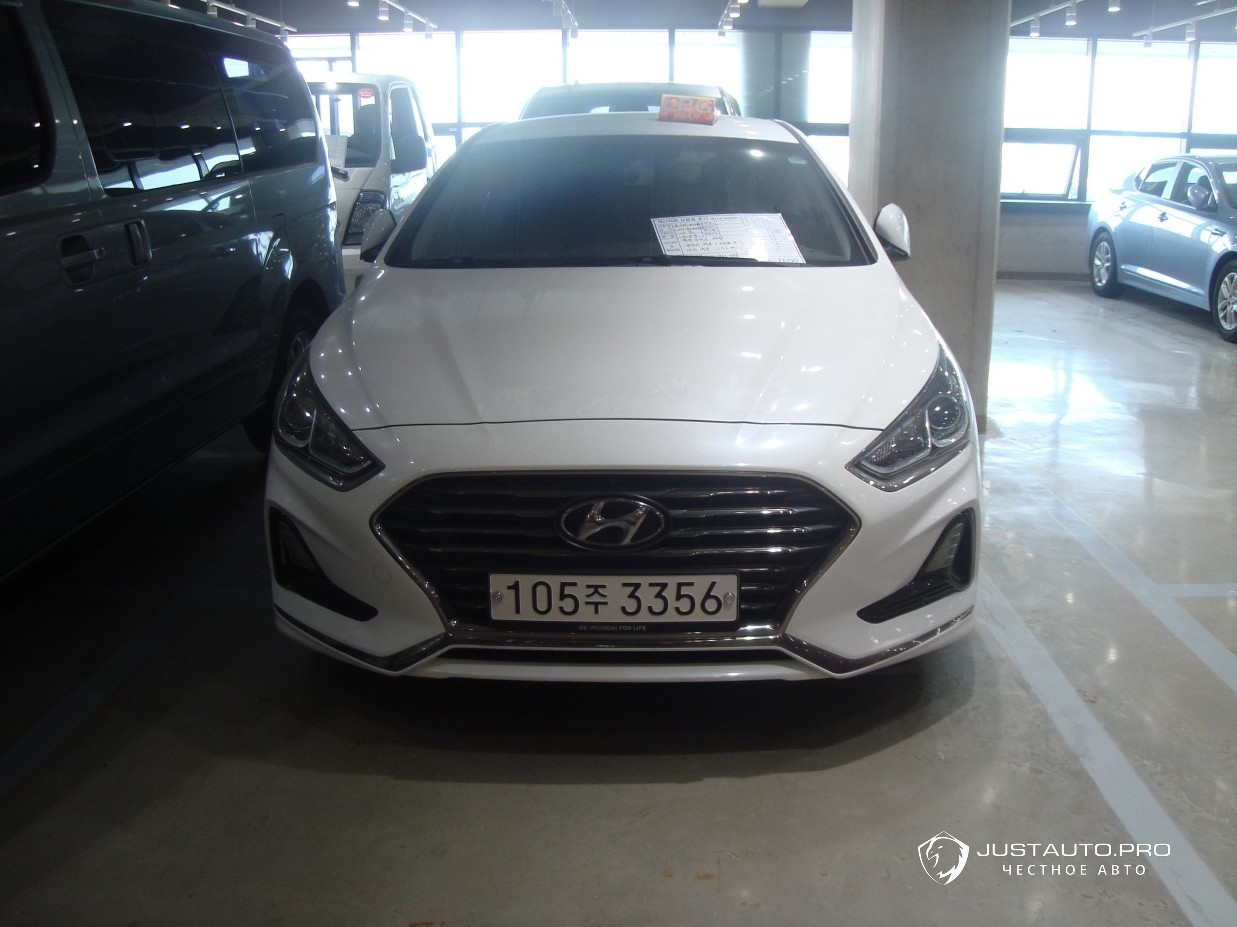 Автомобиль Hyundai Sonata