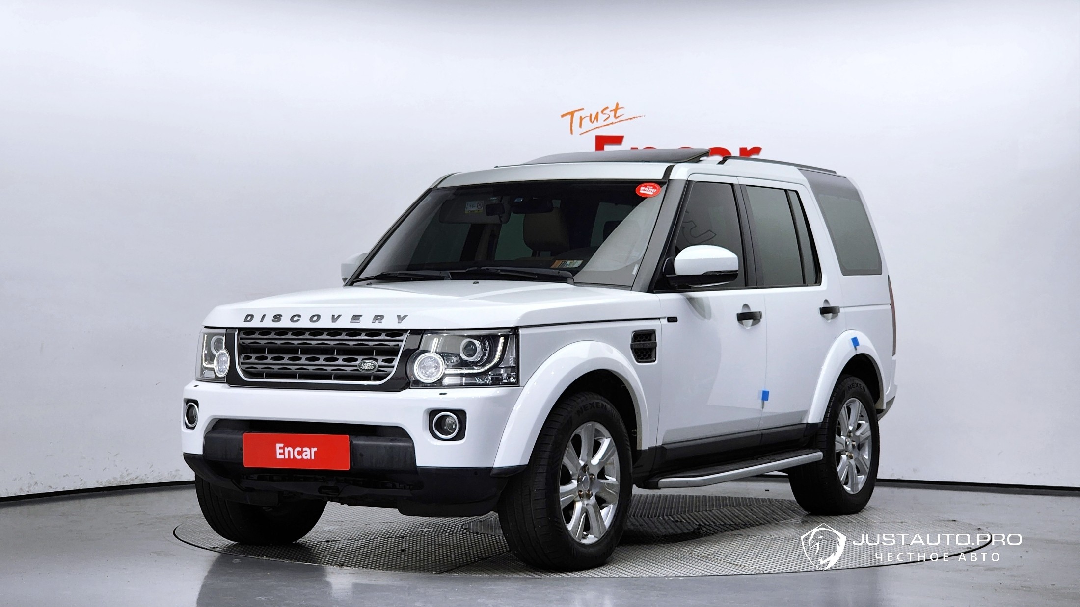 Автомобиль Land Rover Discovery