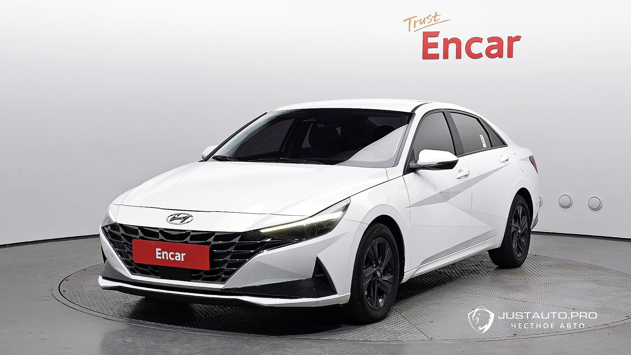 Автомобиль Hyundai AVANTE