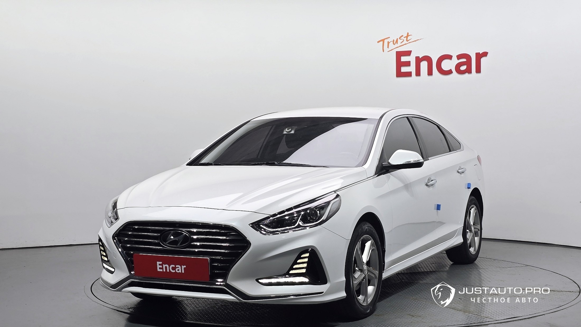 Автомобиль Hyundai Sonata