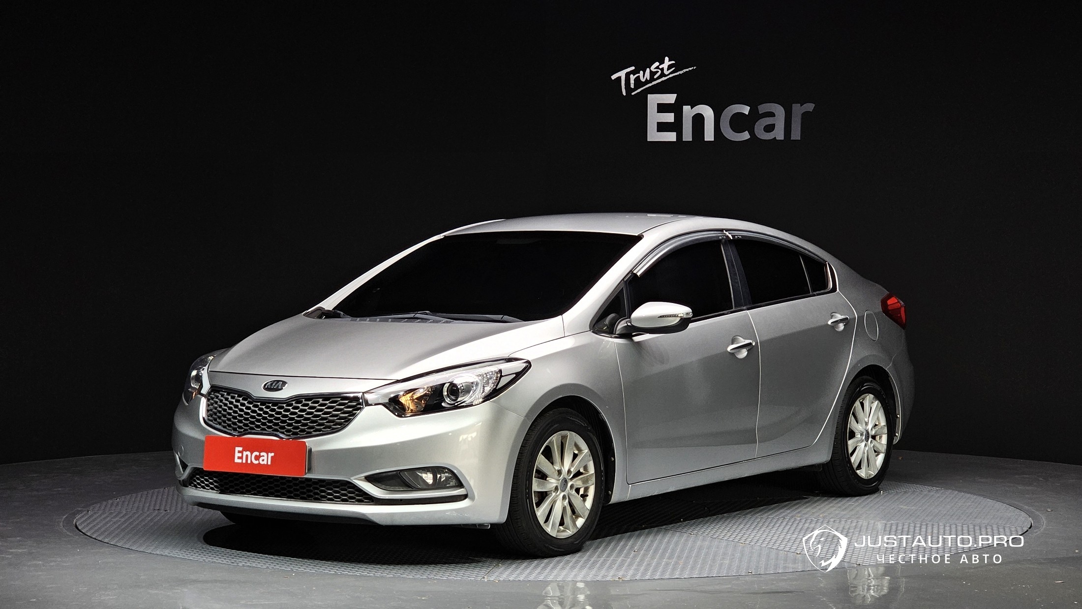 Автомобиль Kia K3