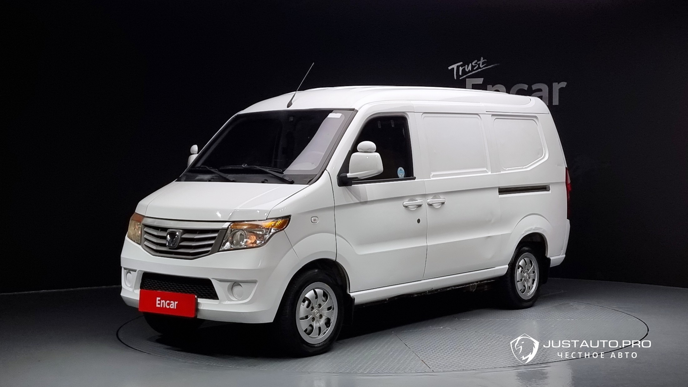Автомобиль Baic Yinxiang CK Mini Van