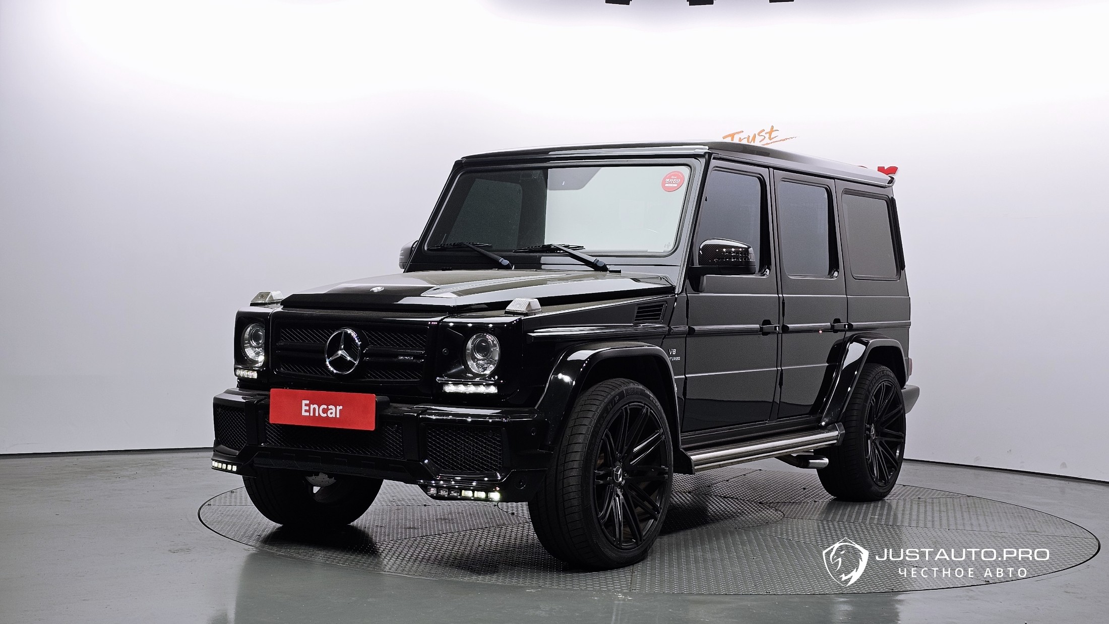 Автомобиль Mercedes-Benz G-Class