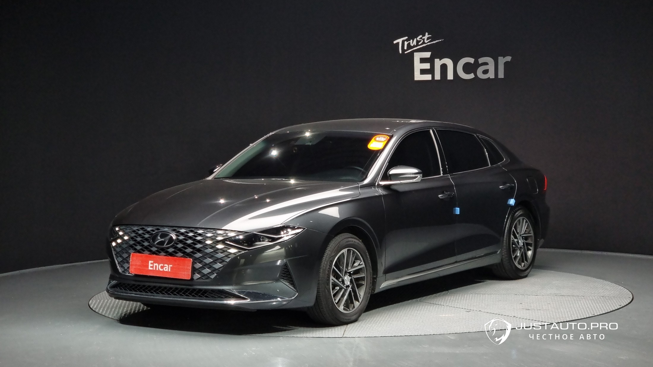 Автомобиль Hyundai Grandeur