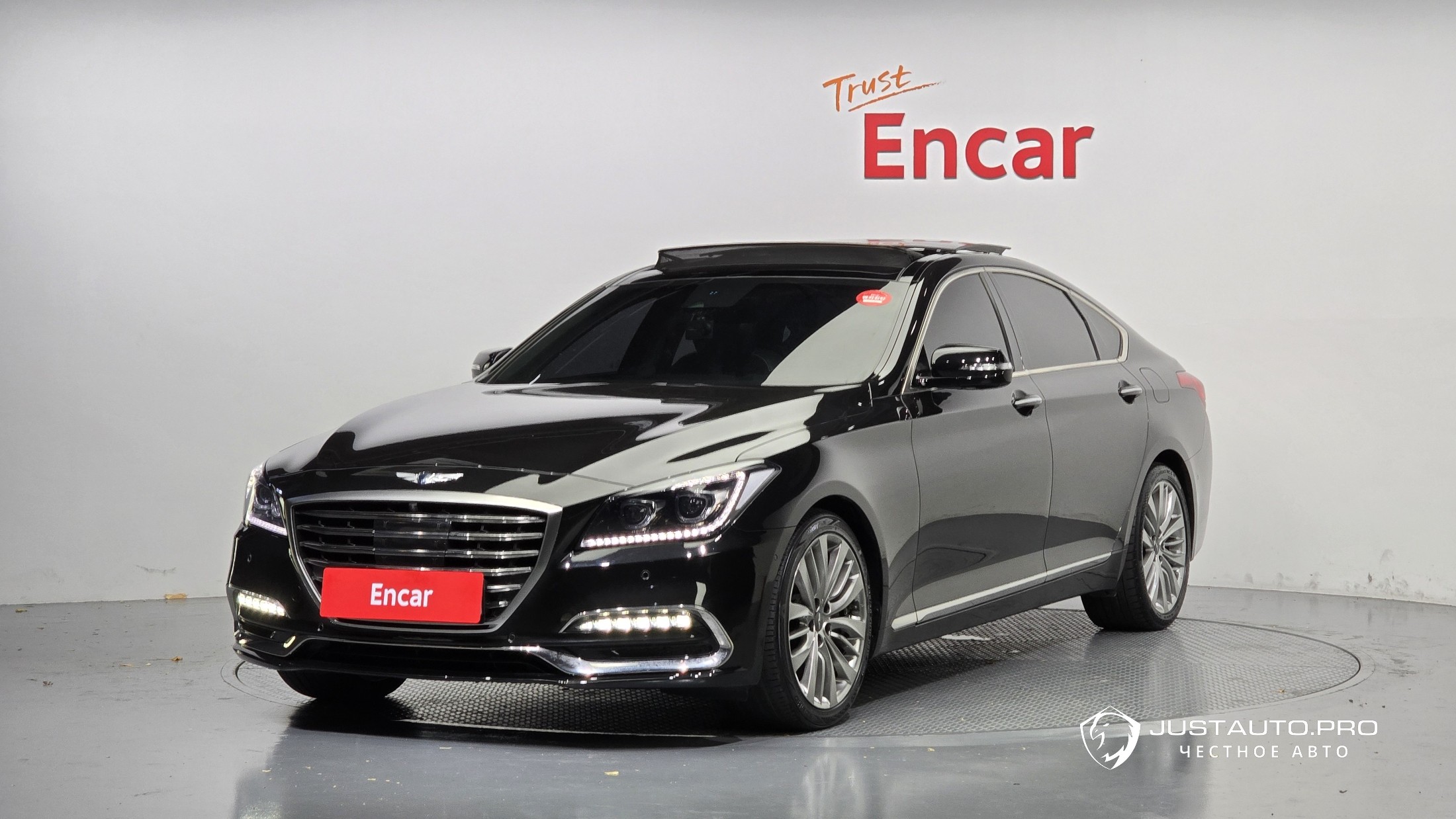 Автомобиль Genesis G80