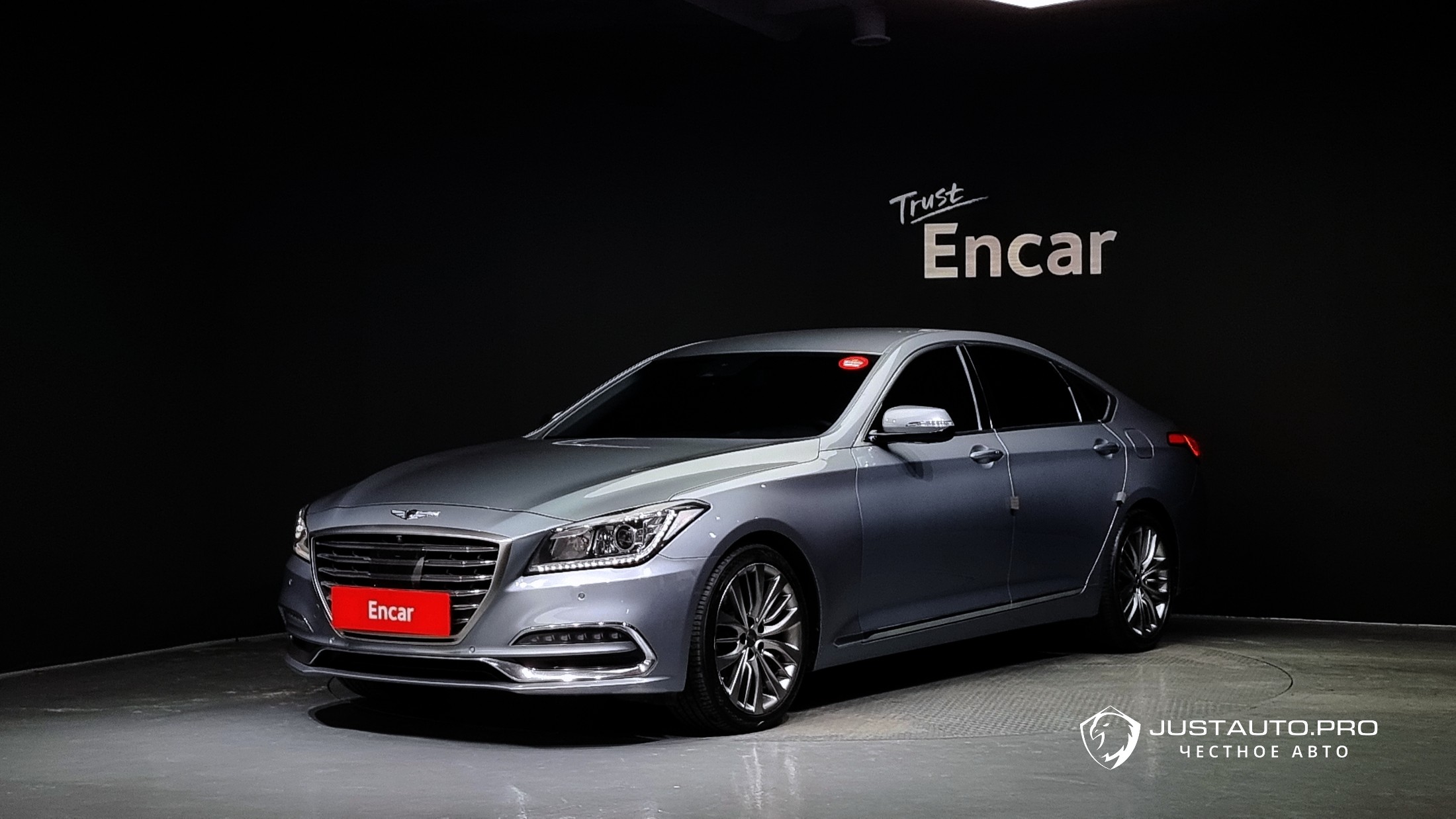 Автомобиль Genesis G80