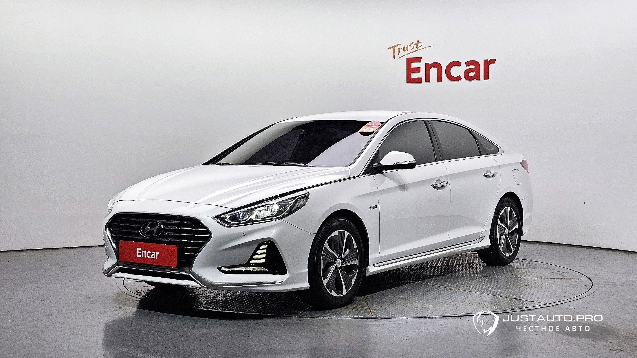 Автомобиль Hyundai Sonata