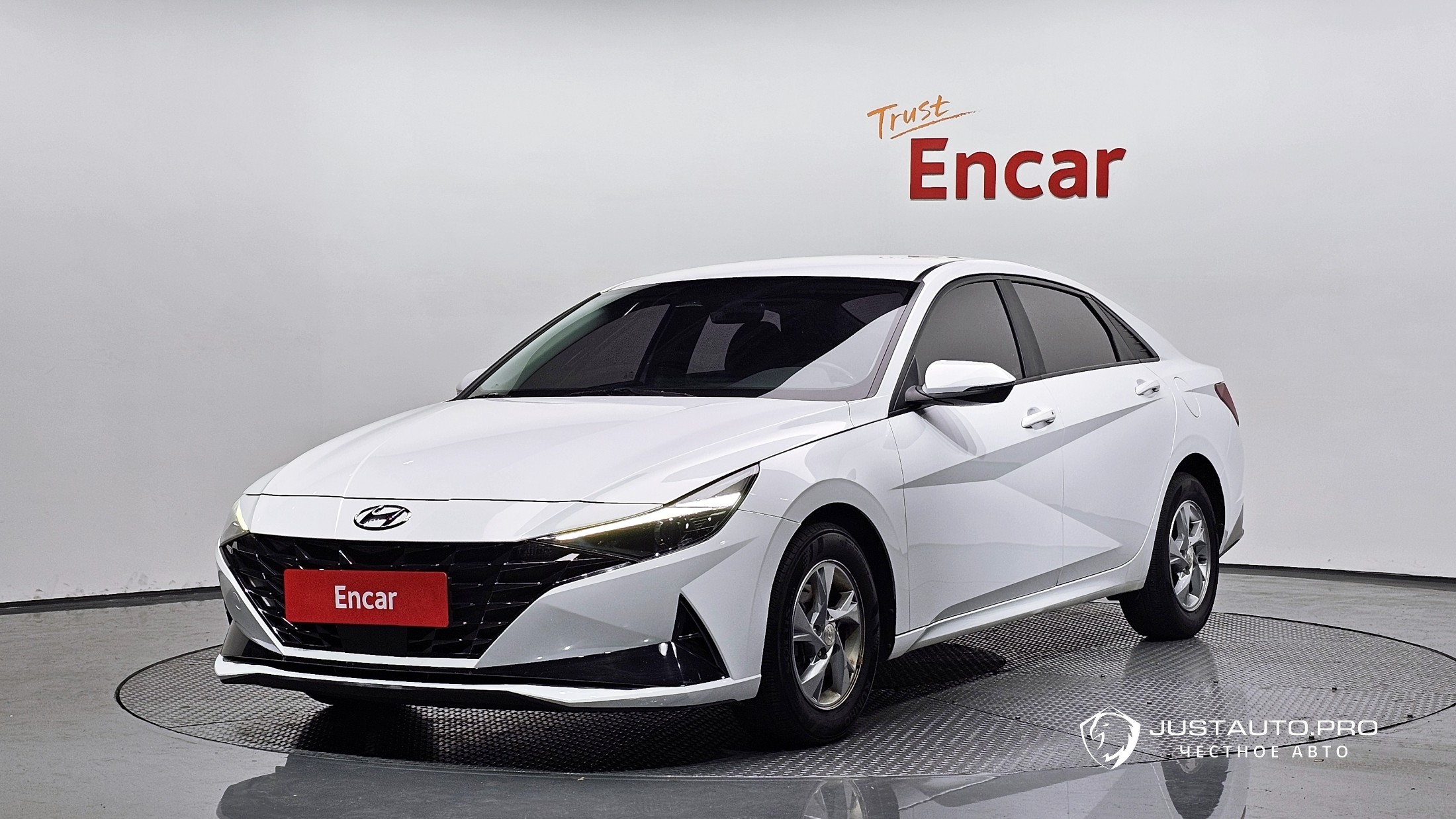 Автомобиль Hyundai AVANTE