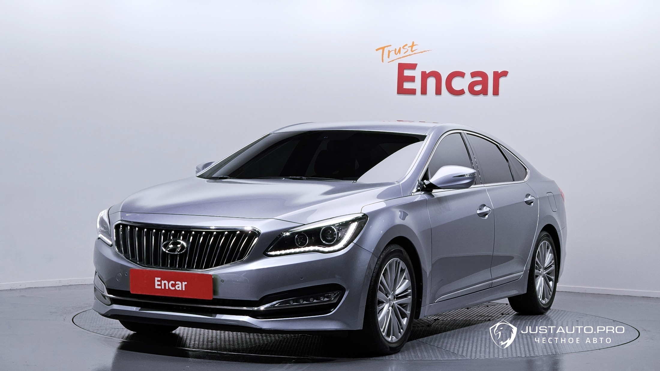 Автомобиль Hyundai Aslan