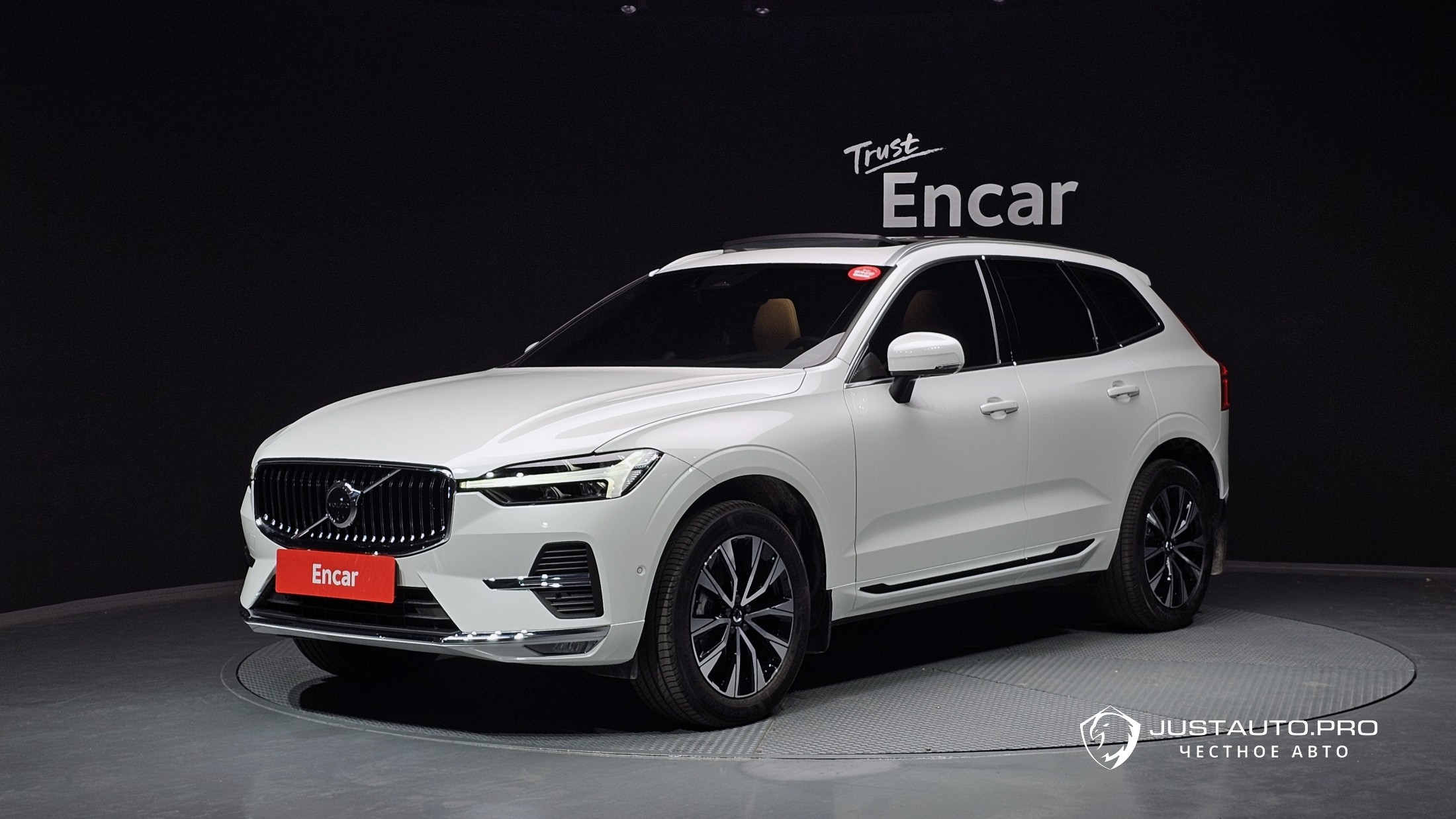 Автомобиль Volvo XC60