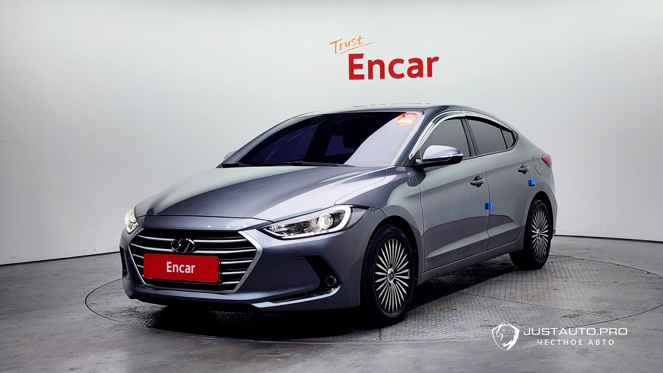 Автомобиль Hyundai AVANTE