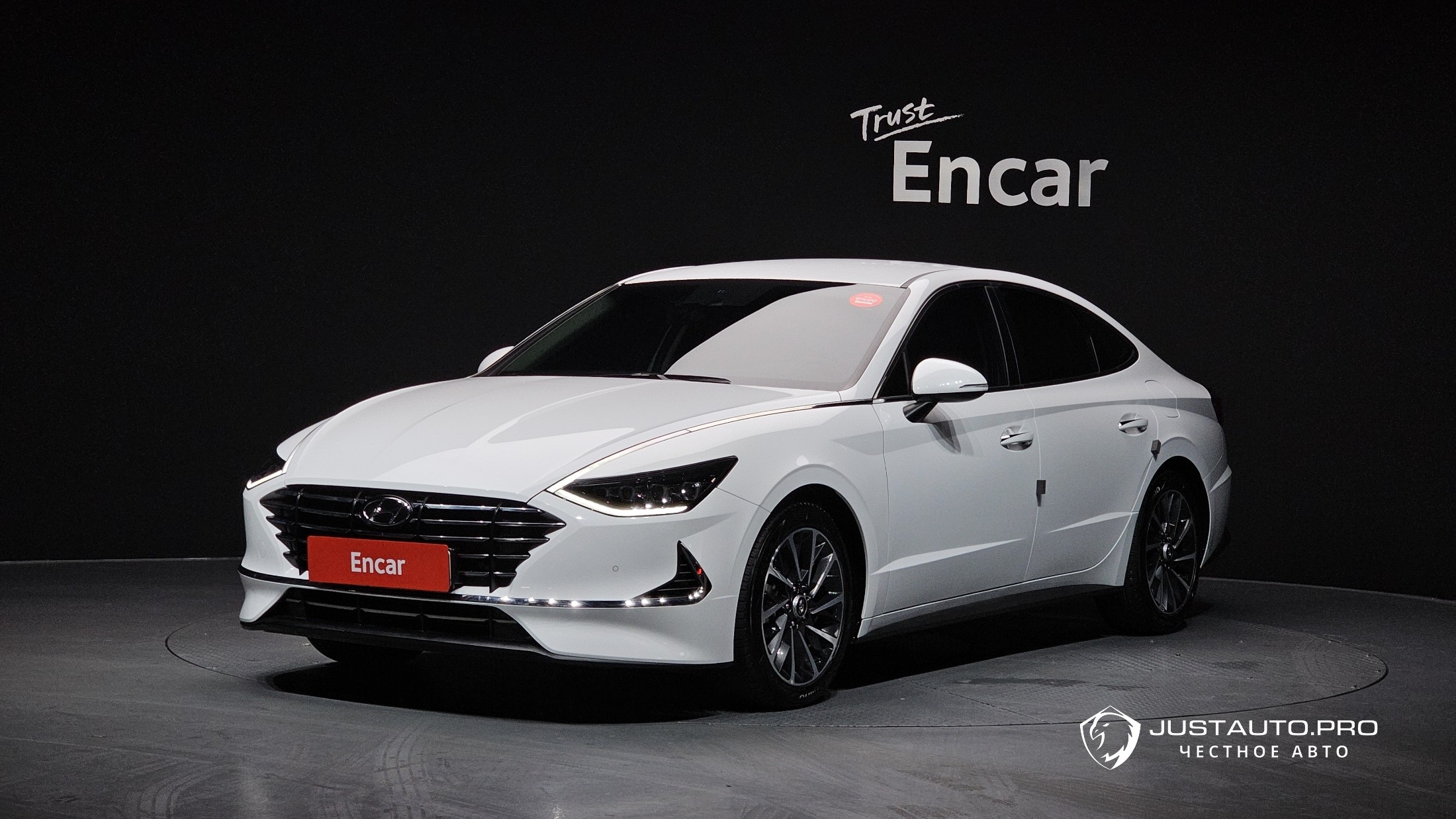Автомобиль Hyundai Sonata