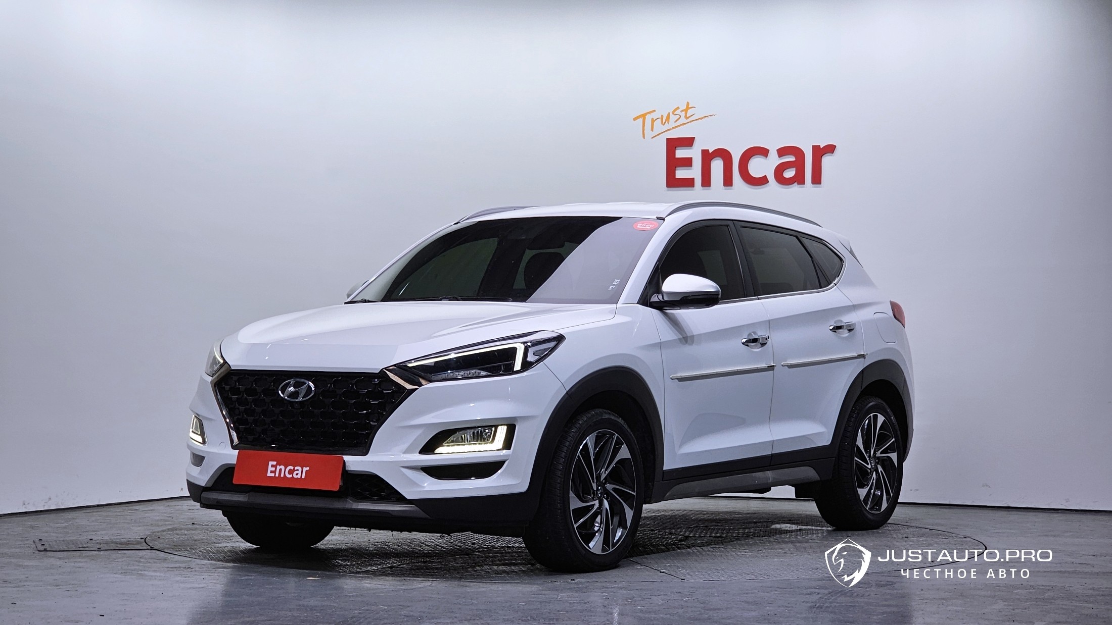 Автомобиль Hyundai Tucson