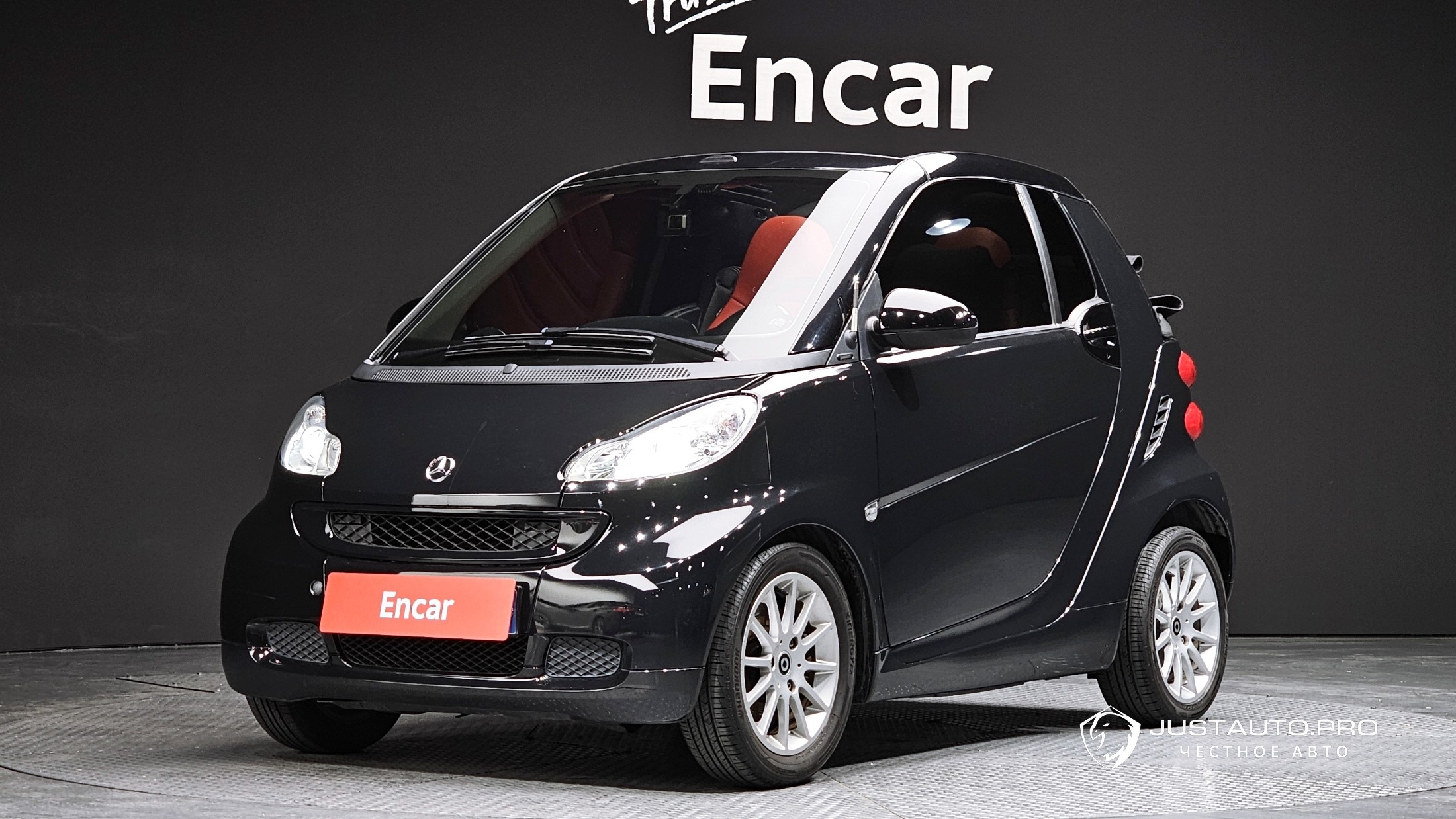 Автомобиль Smart Fortwo